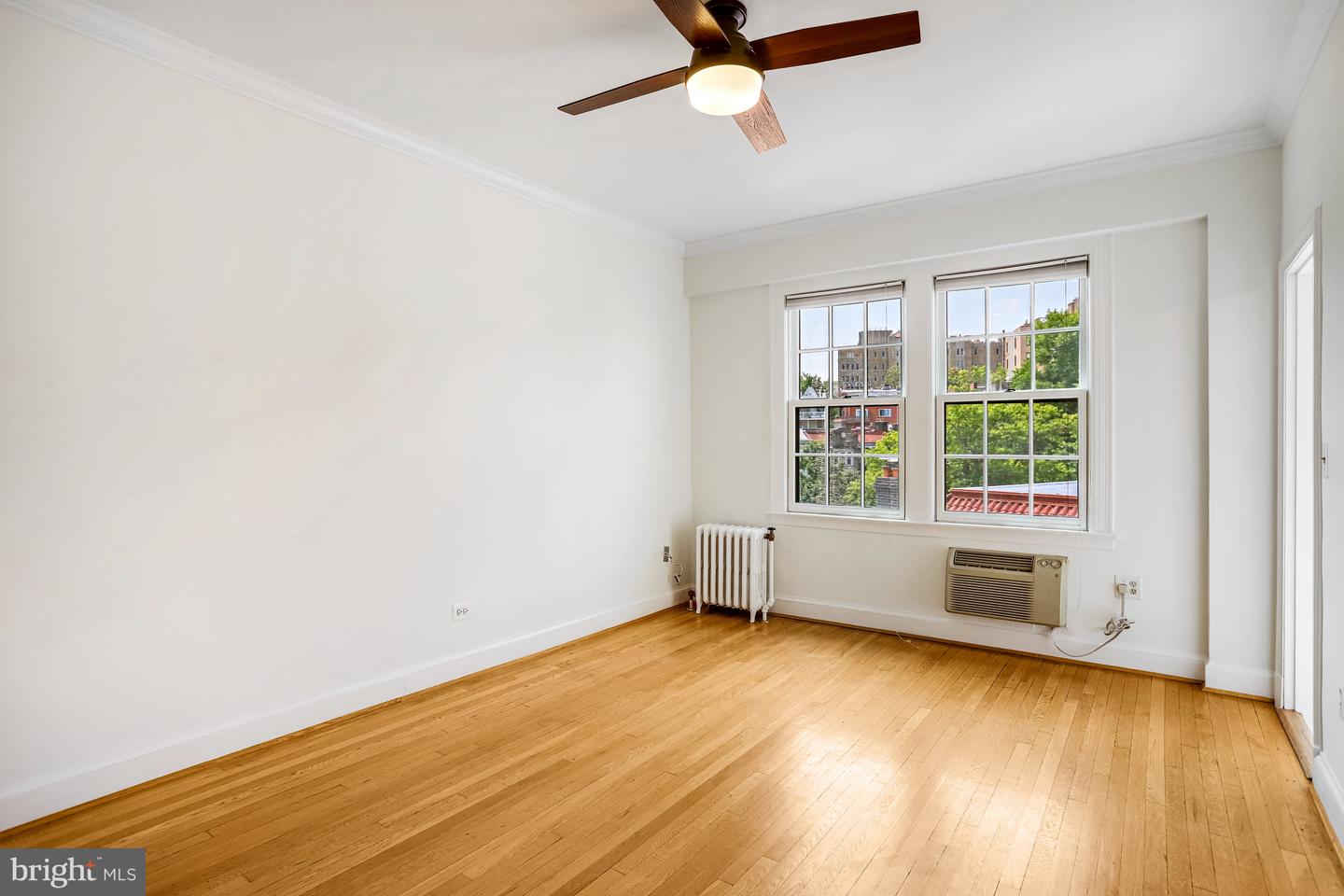 2032-2040 BELMONT RD NW #521, WASHINGTON, District Of Columbia 20009, 1 Bedroom Bedrooms, ,1 BathroomBathrooms,Residential,For sale,2032-2040 BELMONT RD NW #521,DCDC2203852 MLS # DCDC2203852