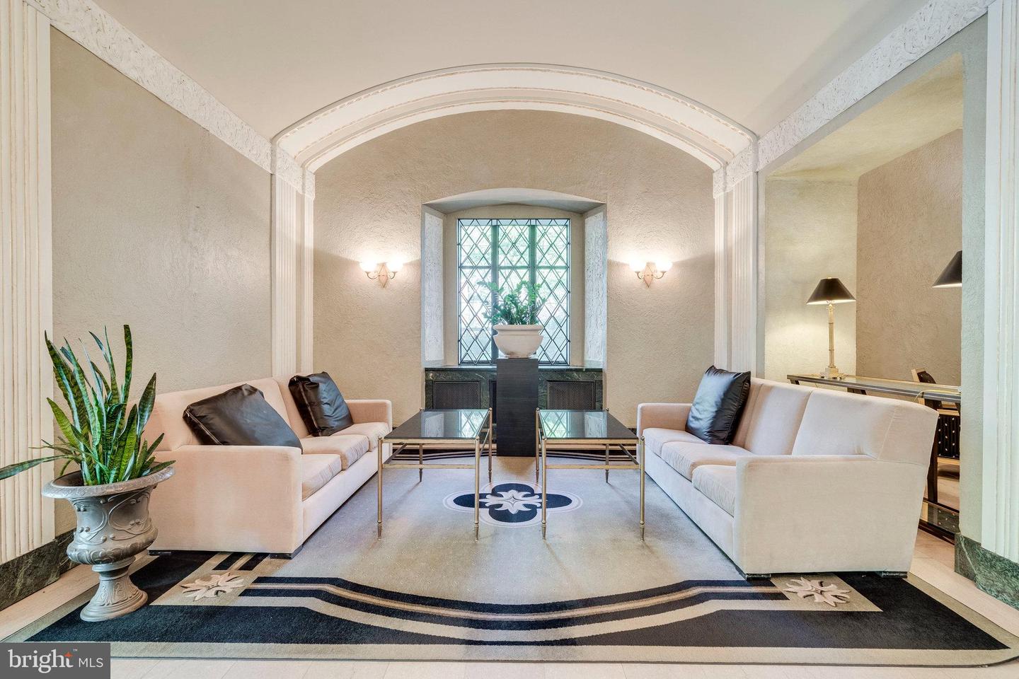 2032-2040 BELMONT RD NW #521, WASHINGTON, District Of Columbia 20009, 1 Bedroom Bedrooms, ,1 BathroomBathrooms,Residential,For sale,2032-2040 BELMONT RD NW #521,DCDC2203852 MLS # DCDC2203852