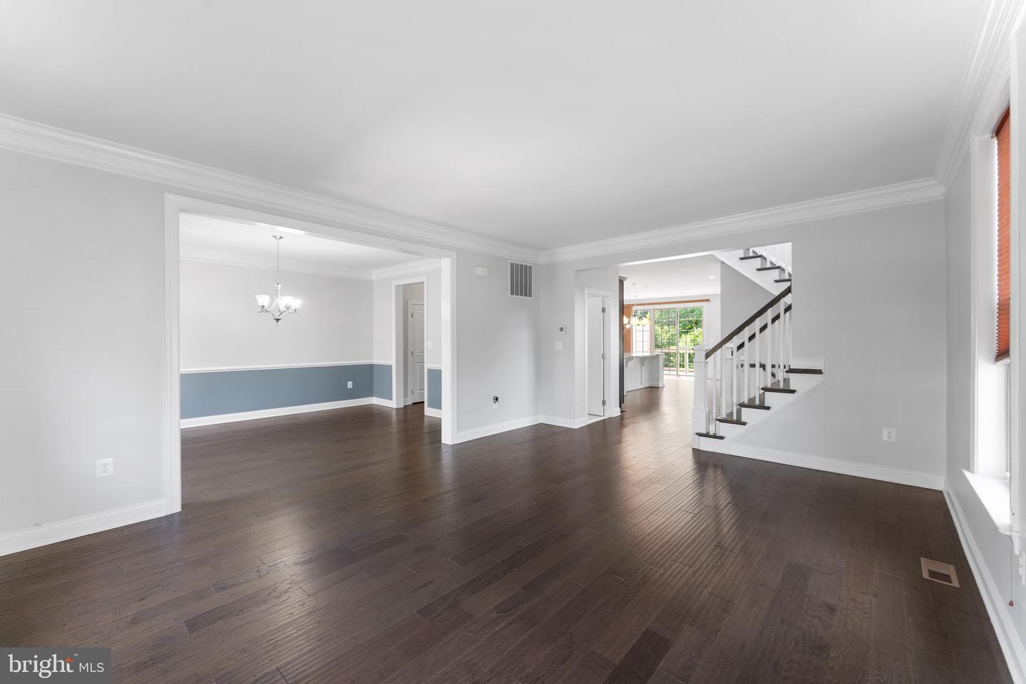 22559 WINDSOR LOCKS SQ, ASHBURN, Virginia 20148, 3 Bedrooms Bedrooms, ,3 BathroomsBathrooms,Residential,For sale,22559 WINDSOR LOCKS SQ,VALO2098640 MLS # VALO2098640