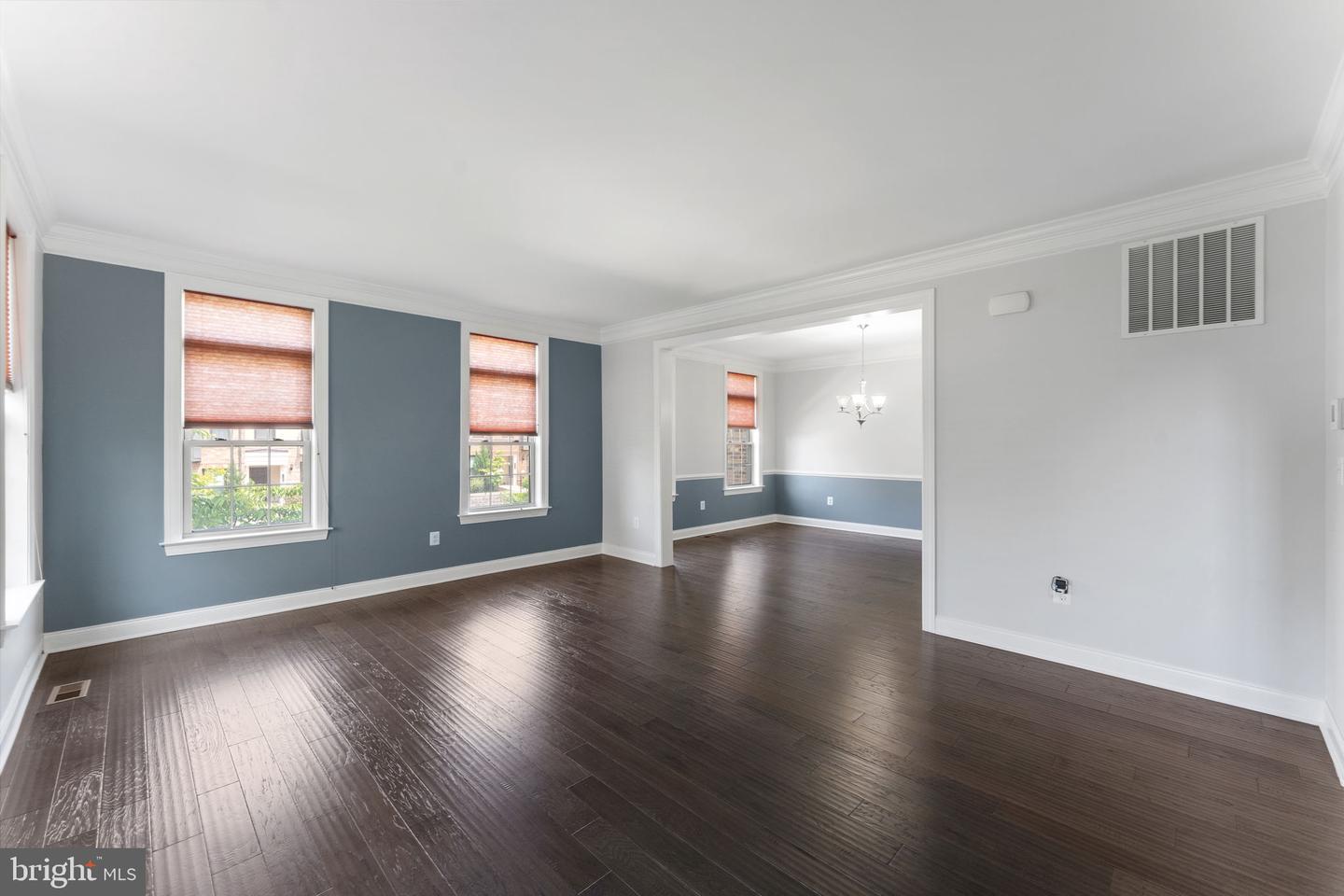 22559 WINDSOR LOCKS SQ, ASHBURN, Virginia 20148, 3 Bedrooms Bedrooms, ,3 BathroomsBathrooms,Residential,For sale,22559 WINDSOR LOCKS SQ,VALO2098640 MLS # VALO2098640