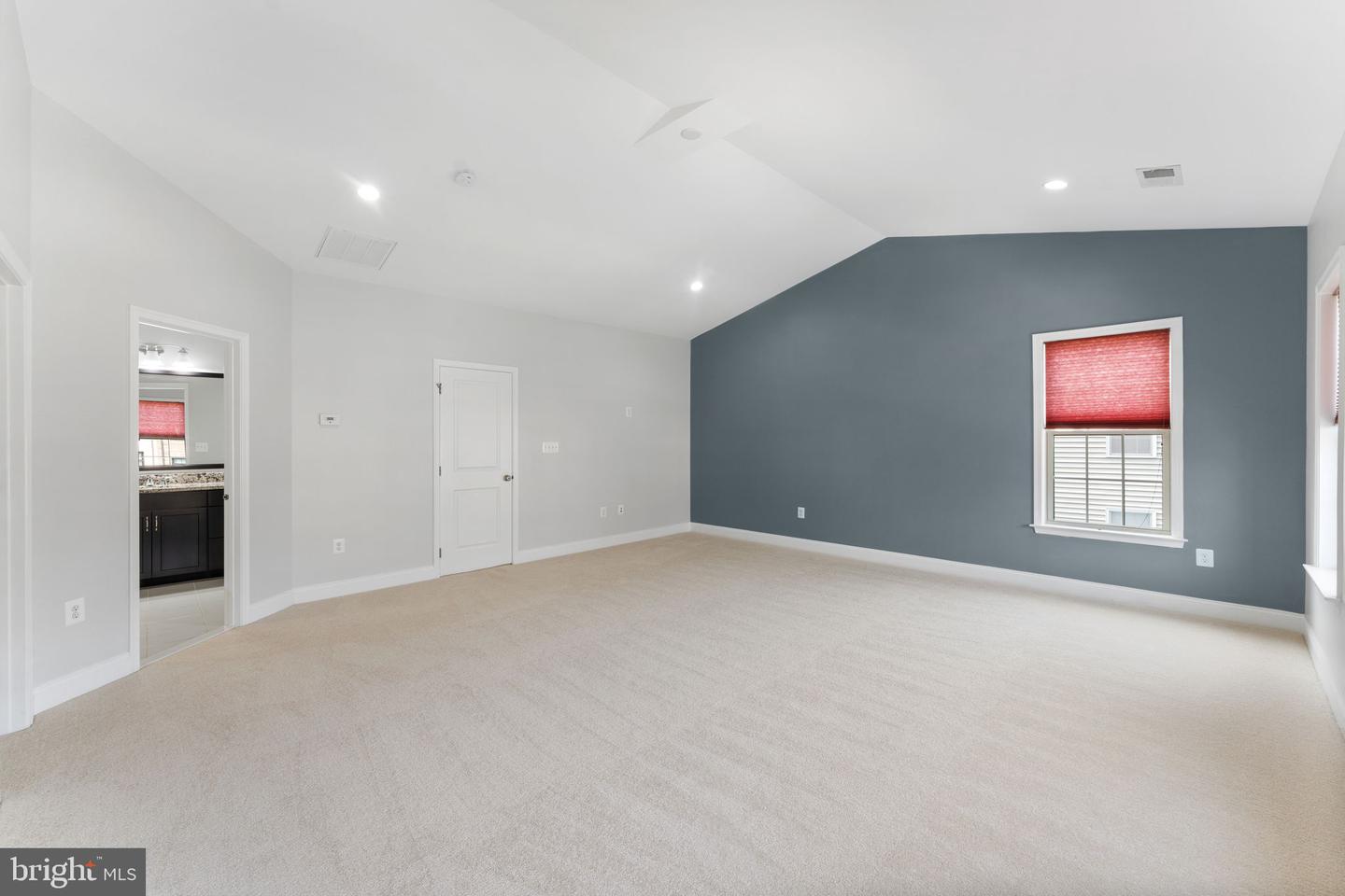 22559 WINDSOR LOCKS SQ, ASHBURN, Virginia 20148, 3 Bedrooms Bedrooms, ,3 BathroomsBathrooms,Residential,For sale,22559 WINDSOR LOCKS SQ,VALO2098640 MLS # VALO2098640