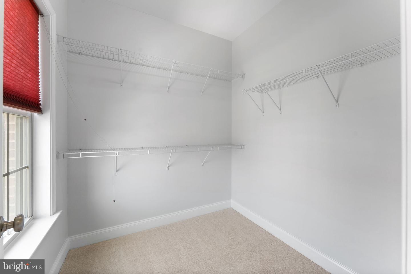 22559 WINDSOR LOCKS SQ, ASHBURN, Virginia 20148, 3 Bedrooms Bedrooms, ,3 BathroomsBathrooms,Residential,For sale,22559 WINDSOR LOCKS SQ,VALO2098640 MLS # VALO2098640