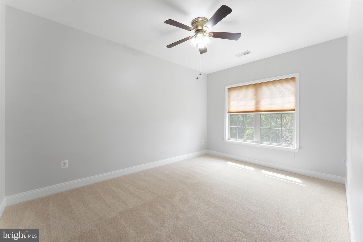 22559 WINDSOR LOCKS SQ, ASHBURN, Virginia 20148, 3 Bedrooms Bedrooms, ,3 BathroomsBathrooms,Residential,For sale,22559 WINDSOR LOCKS SQ,VALO2098640 MLS # VALO2098640