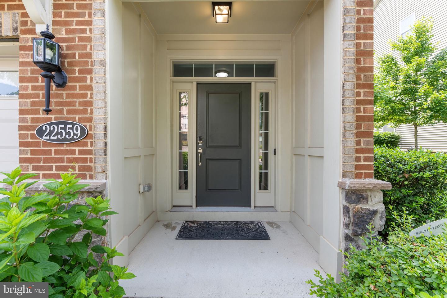 22559 WINDSOR LOCKS SQ, ASHBURN, Virginia 20148, 3 Bedrooms Bedrooms, ,3 BathroomsBathrooms,Residential,For sale,22559 WINDSOR LOCKS SQ,VALO2098640 MLS # VALO2098640