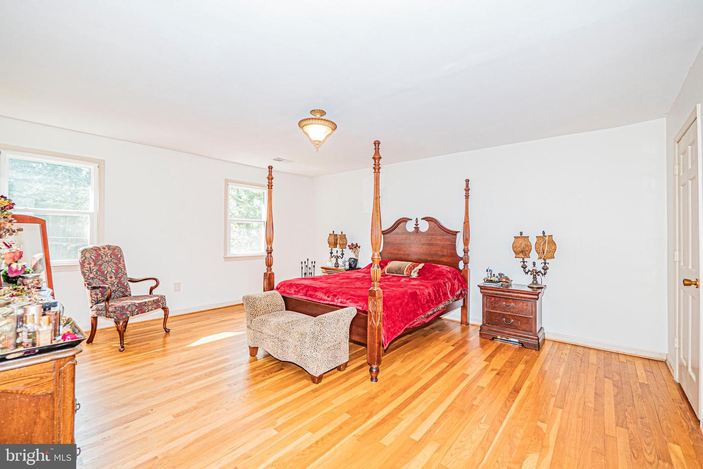 7111 CHESHIRE CT, ALEXANDRIA, Virginia 22307, 4 Bedrooms Bedrooms, ,2 BathroomsBathrooms,Residential,For sale,7111 CHESHIRE CT,VAFX2245240 MLS # VAFX2245240