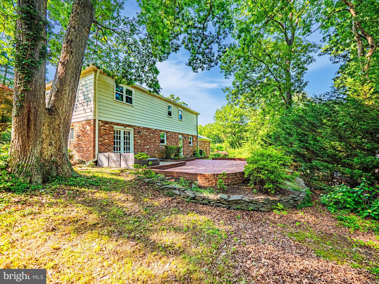 7111 CHESHIRE CT, ALEXANDRIA, Virginia 22307, 4 Bedrooms Bedrooms, ,2 BathroomsBathrooms,Residential,For sale,7111 CHESHIRE CT,VAFX2245240 MLS # VAFX2245240