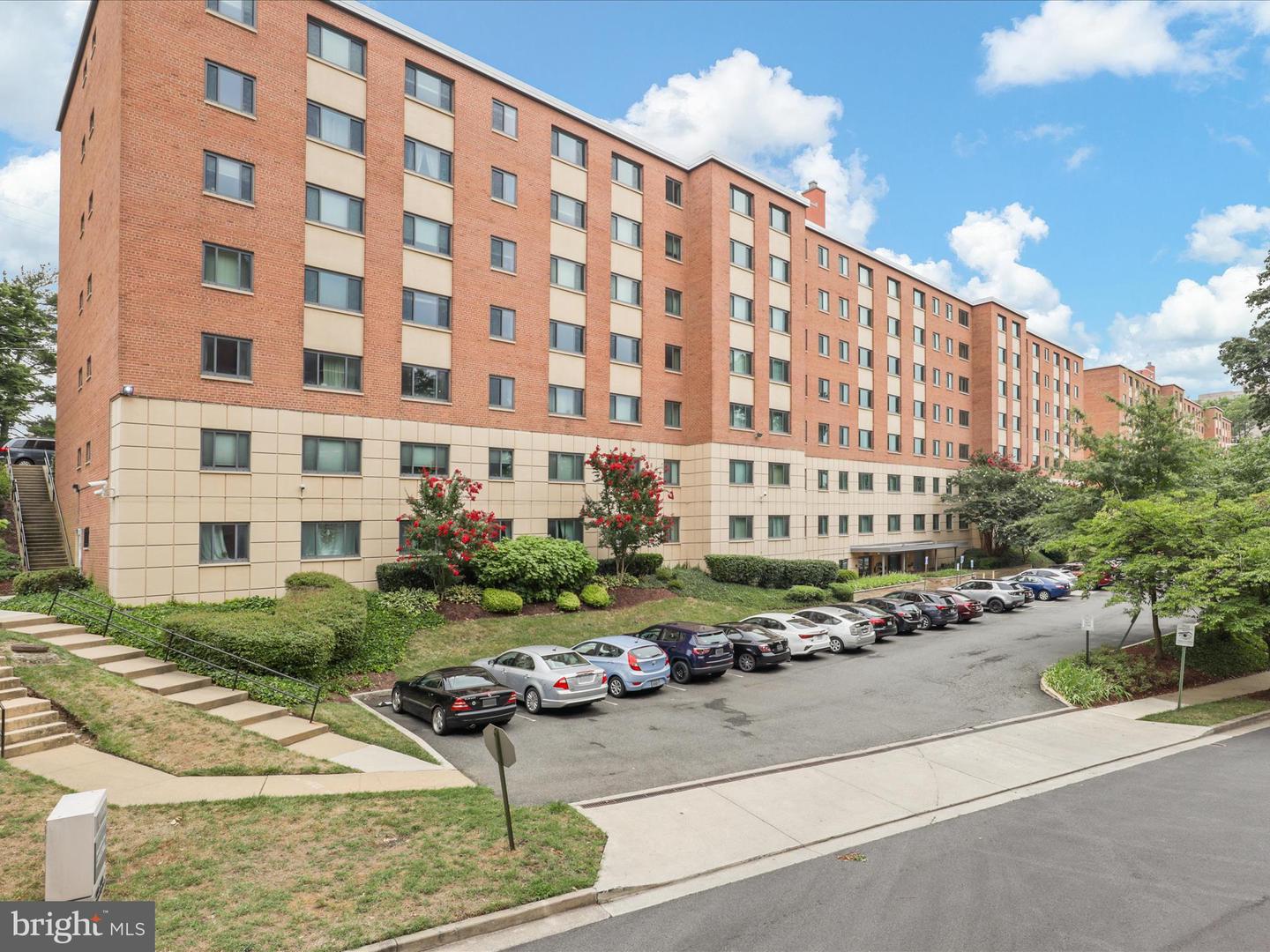 1200 S ARLINGTON RIDGE RD #509, ARLINGTON, Virginia 22202, 1 Bedroom Bedrooms, ,1 BathroomBathrooms,Residential,For sale,1200 S ARLINGTON RIDGE RD #509,VAAR2058586 MLS # VAAR2058586