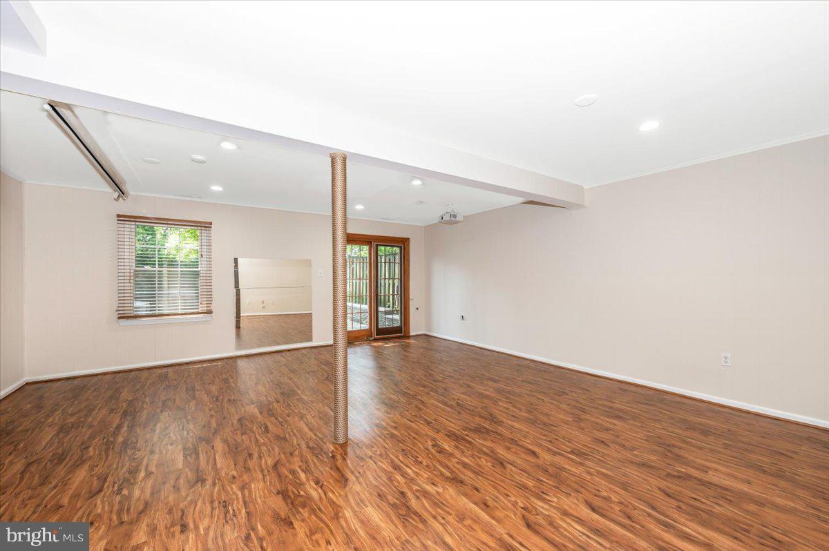 261 COMMONS DR NW, VIENNA, Virginia 22180, 3 Bedrooms Bedrooms, ,2 BathroomsBathrooms,Residential,For sale,261 COMMONS DR NW,VAFX2244962 MLS # VAFX2244962