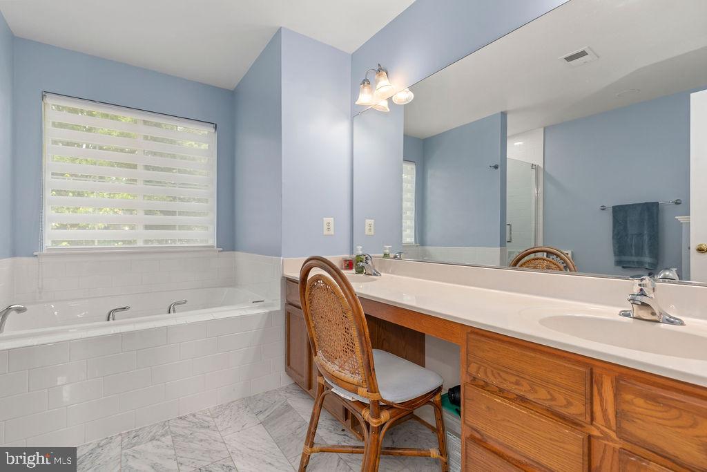 12144 CHESHIRE CT, BRISTOW, Virginia 20136, 4 Bedrooms Bedrooms, ,2 BathroomsBathrooms,Residential,For sale,12144 CHESHIRE CT,VAPW2096126 MLS # VAPW2096126