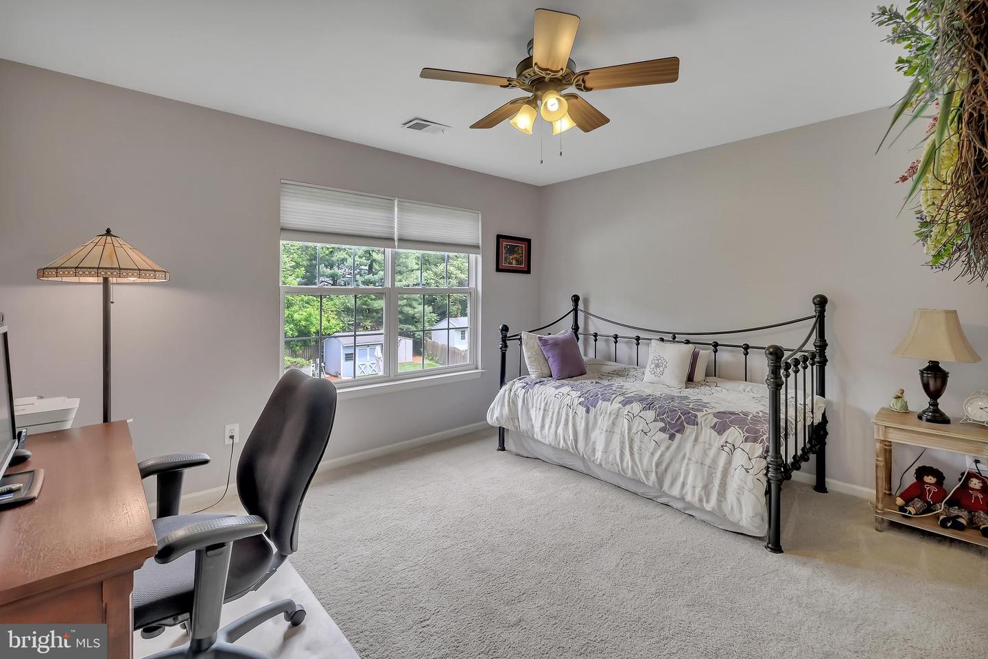 208 OAKCREST MANOR DR NE, LEESBURG, Virginia 20176, 4 Bedrooms Bedrooms, ,3 BathroomsBathrooms,Residential,For sale,208 OAKCREST MANOR DR NE,VALO2098602 MLS # VALO2098602