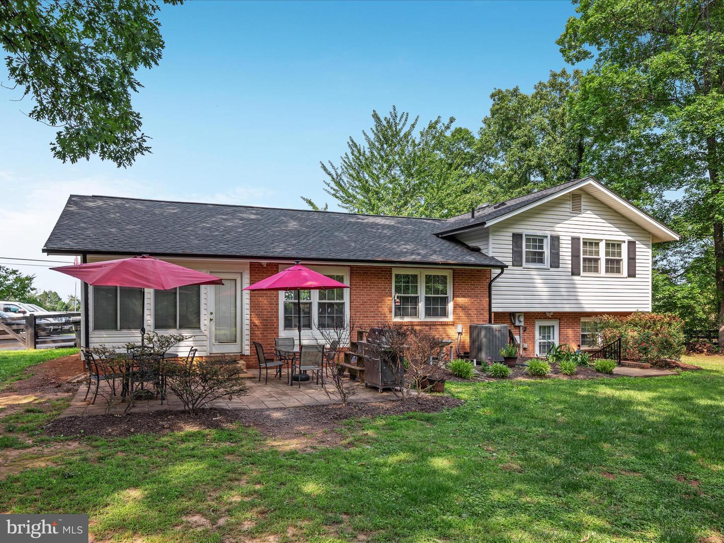 13610 ADEN RD, NOKESVILLE, Virginia 20181, 4 Bedrooms Bedrooms, ,2 BathroomsBathrooms,Residential,For sale,13610 ADEN RD,VAPW2096138 MLS # VAPW2096138