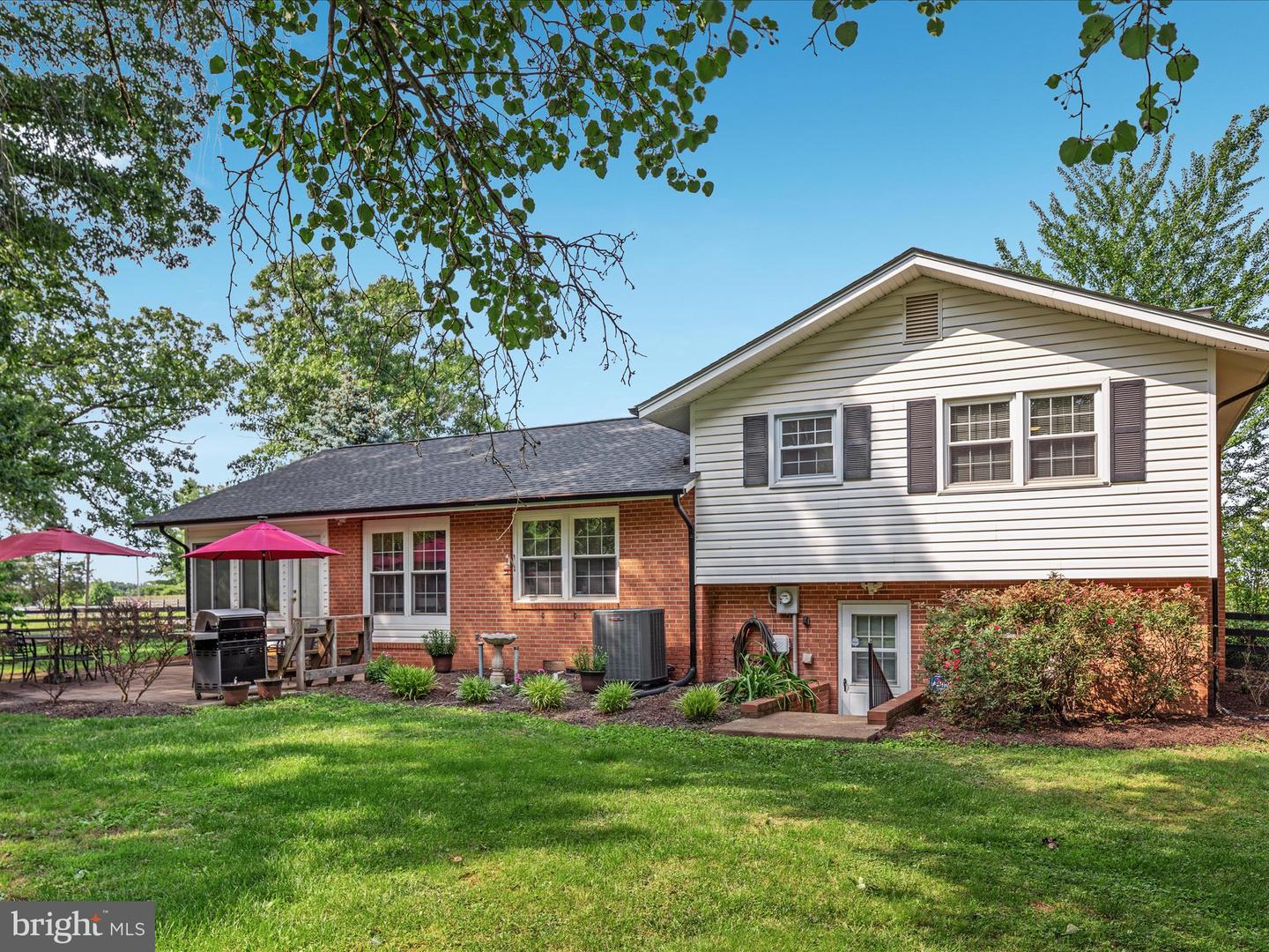 13610 ADEN RD, NOKESVILLE, Virginia 20181, 4 Bedrooms Bedrooms, ,2 BathroomsBathrooms,Residential,For sale,13610 ADEN RD,VAPW2096138 MLS # VAPW2096138