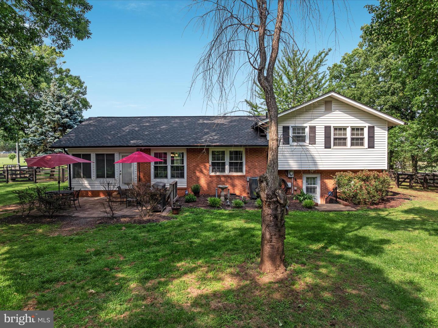 13610 ADEN RD, NOKESVILLE, Virginia 20181, 4 Bedrooms Bedrooms, ,2 BathroomsBathrooms,Residential,For sale,13610 ADEN RD,VAPW2096138 MLS # VAPW2096138