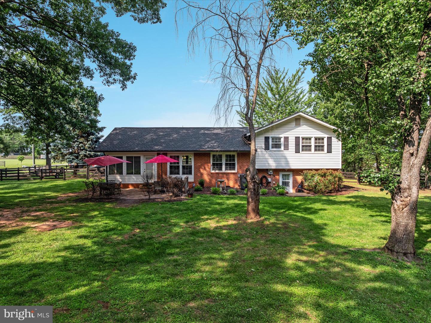 13610 ADEN RD, NOKESVILLE, Virginia 20181, 4 Bedrooms Bedrooms, ,2 BathroomsBathrooms,Residential,For sale,13610 ADEN RD,VAPW2096138 MLS # VAPW2096138