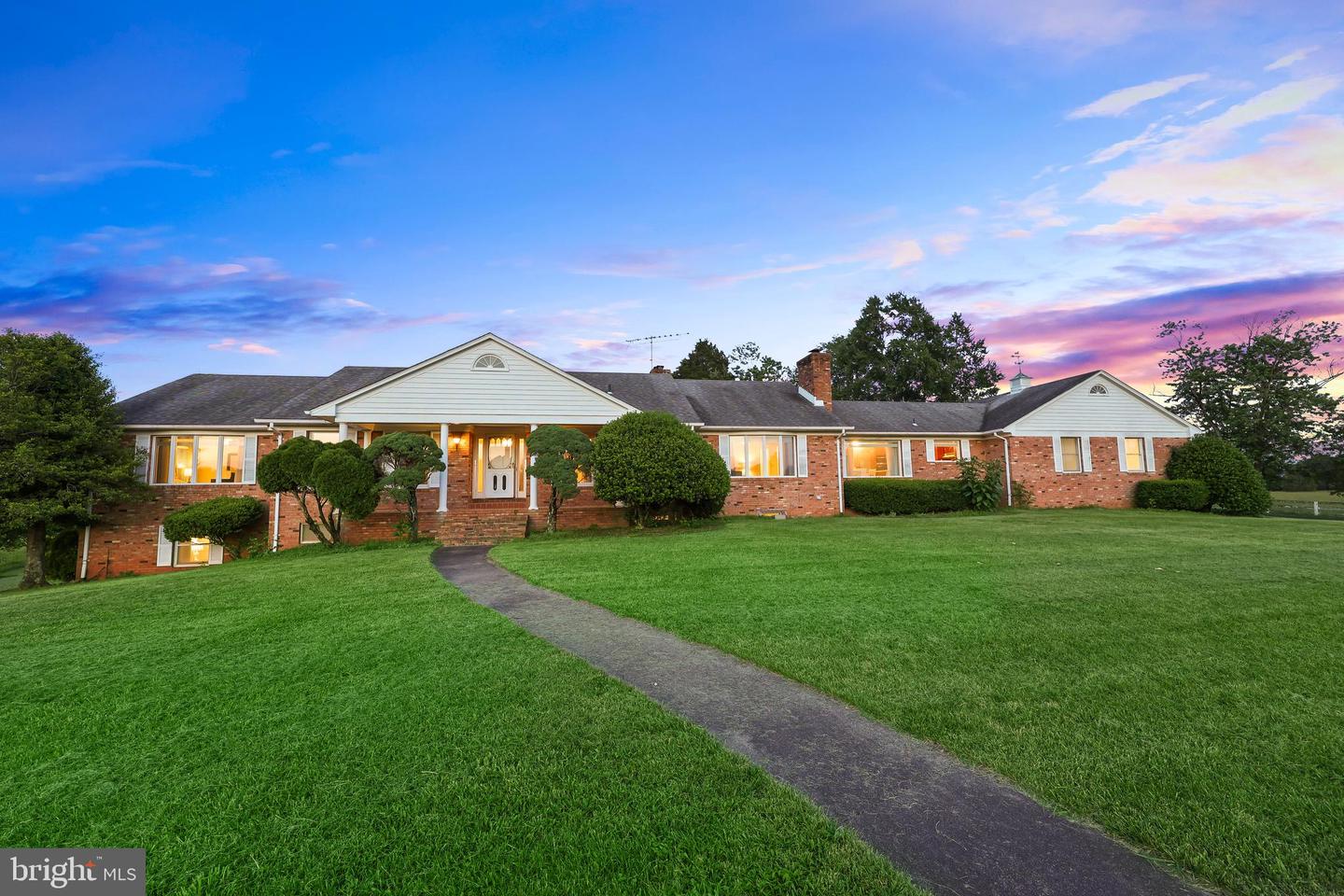 7787 GREENWICH RD, CATLETT, Virginia 20119, 6 Bedrooms Bedrooms, ,3 BathroomsBathrooms,Residential,For sale,7787 GREENWICH RD,VAFQ2016898 MLS # VAFQ2016898