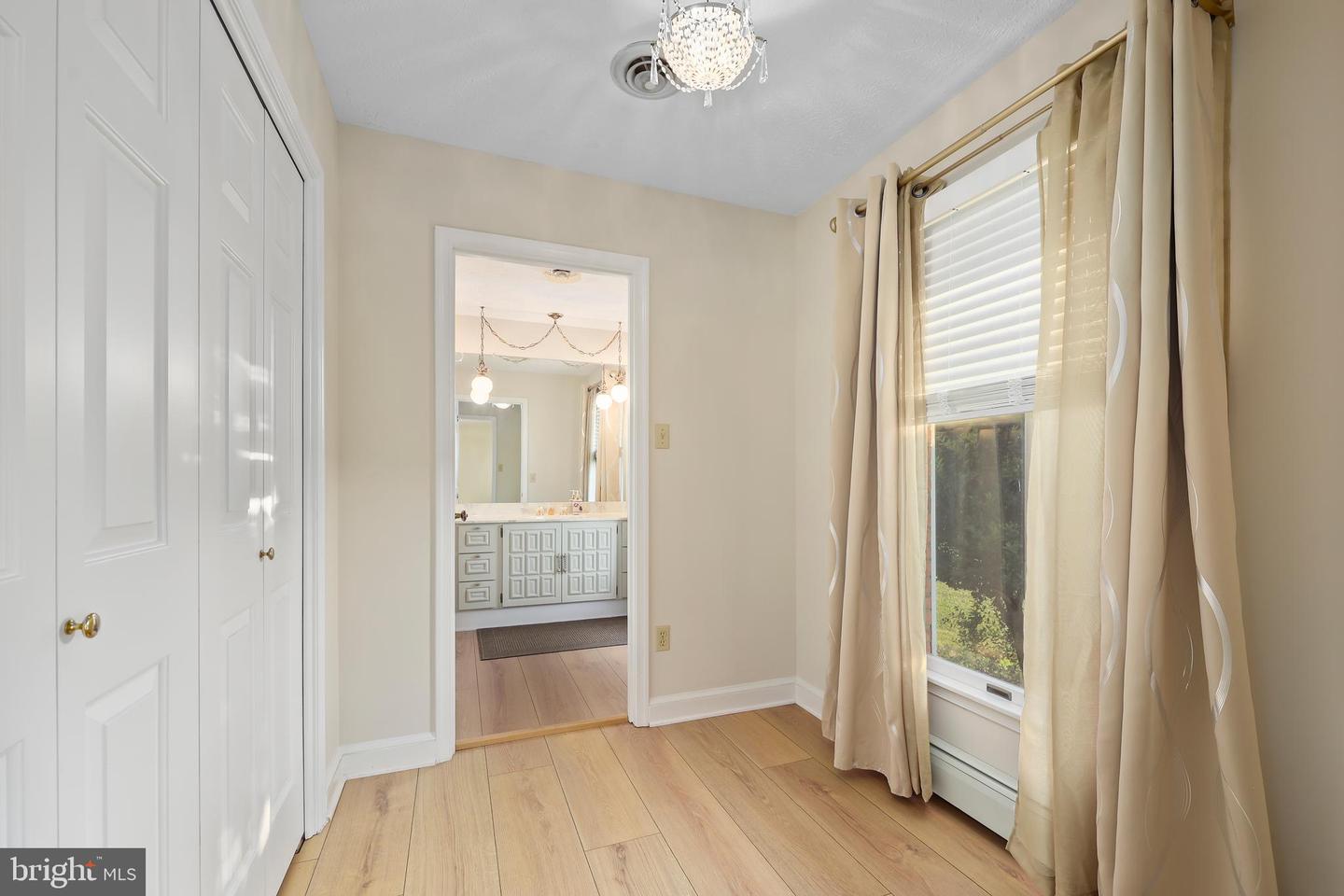 7787 GREENWICH RD, CATLETT, Virginia 20119, 6 Bedrooms Bedrooms, ,3 BathroomsBathrooms,Residential,For sale,7787 GREENWICH RD,VAFQ2016898 MLS # VAFQ2016898