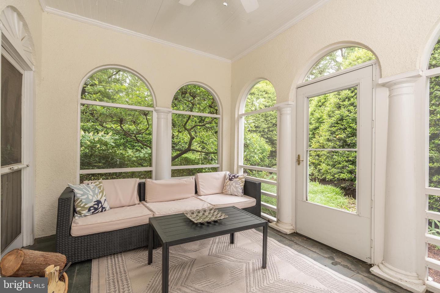 5045 RENO RD NW, WASHINGTON, District Of Columbia 20008, 4 Bedrooms Bedrooms, ,3 BathroomsBathrooms,Residential,For sale,5045 RENO RD NW,DCDC2203894 MLS # DCDC2203894