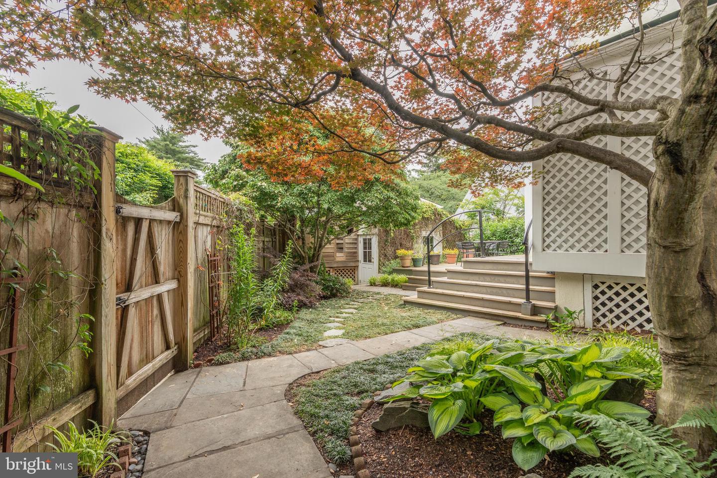 5045 RENO RD NW, WASHINGTON, District Of Columbia 20008, 4 Bedrooms Bedrooms, ,3 BathroomsBathrooms,Residential,For sale,5045 RENO RD NW,DCDC2203894 MLS # DCDC2203894