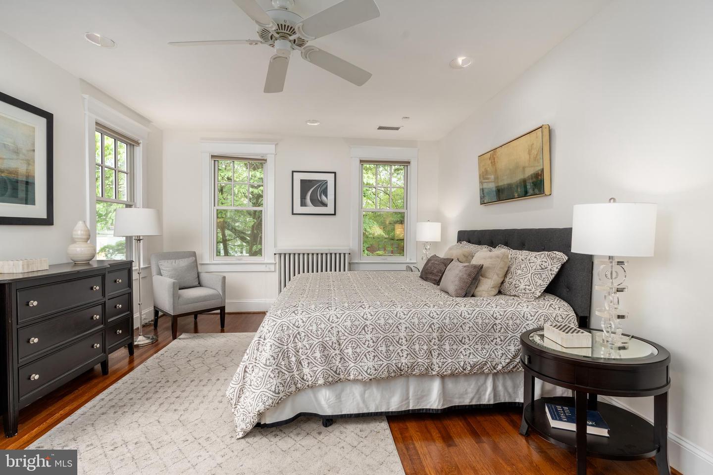 5045 RENO RD NW, WASHINGTON, District Of Columbia 20008, 4 Bedrooms Bedrooms, ,3 BathroomsBathrooms,Residential,For sale,5045 RENO RD NW,DCDC2203894 MLS # DCDC2203894