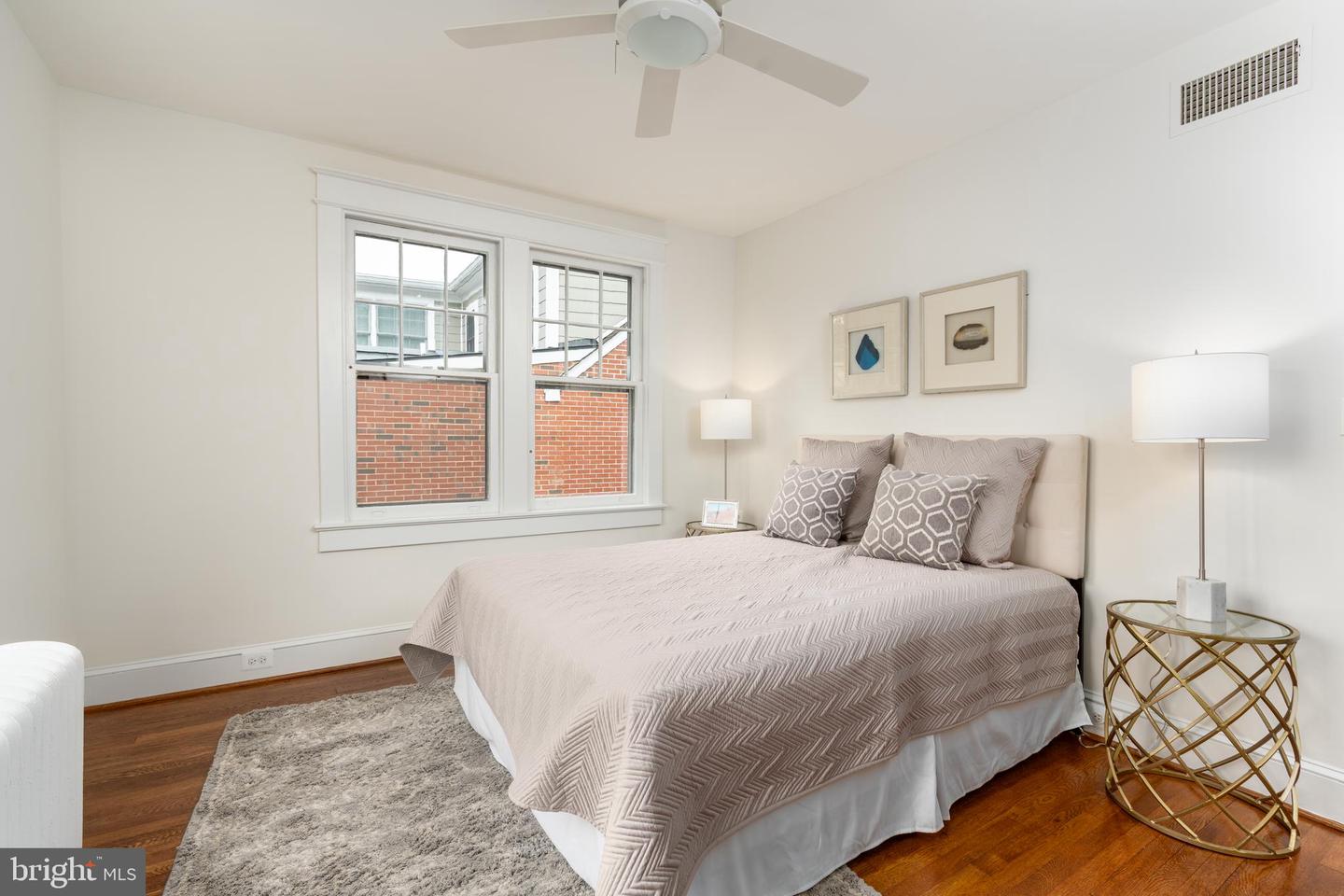 5045 RENO RD NW, WASHINGTON, District Of Columbia 20008, 4 Bedrooms Bedrooms, ,3 BathroomsBathrooms,Residential,For sale,5045 RENO RD NW,DCDC2203894 MLS # DCDC2203894