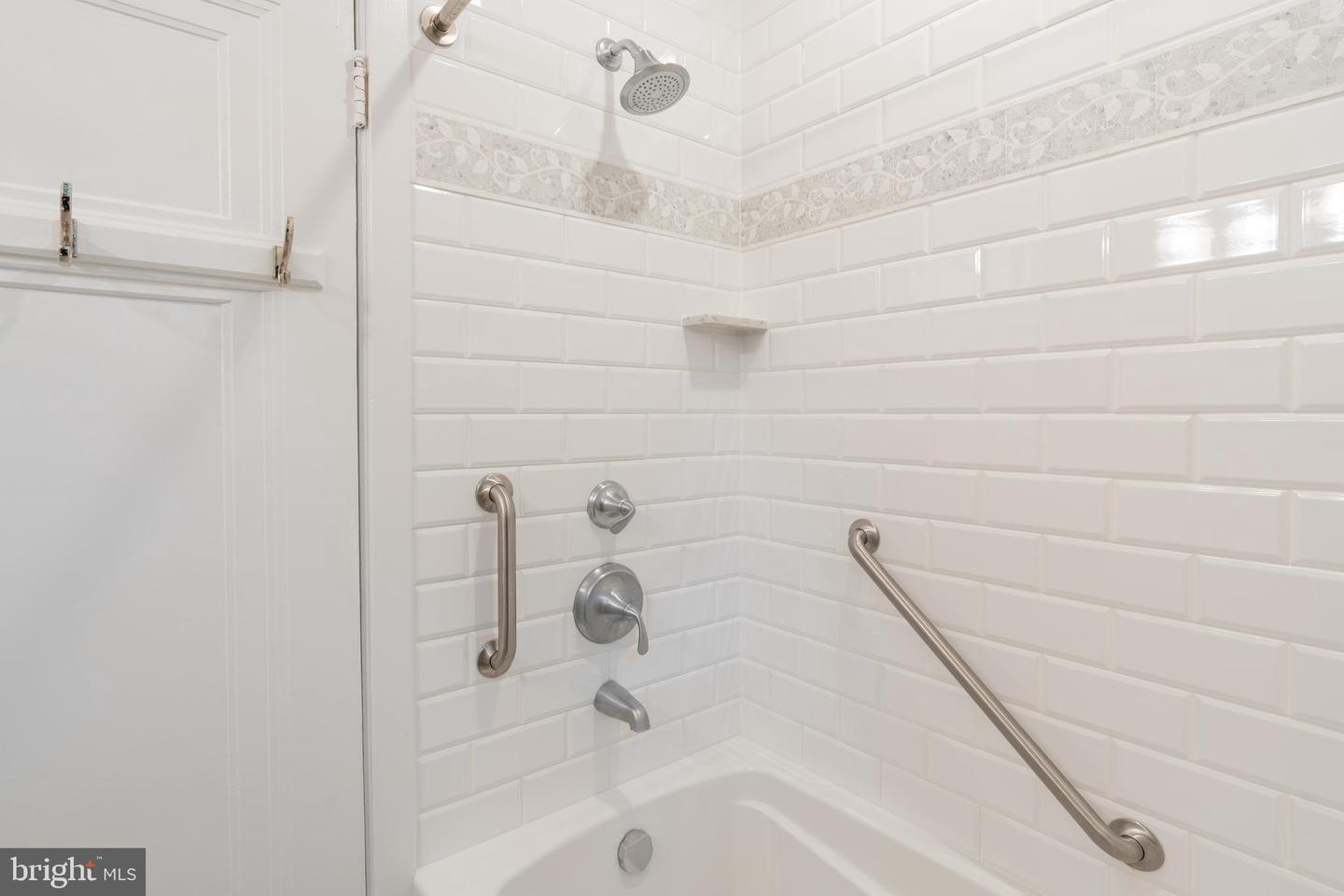 5045 RENO RD NW, WASHINGTON, District Of Columbia 20008, 4 Bedrooms Bedrooms, ,3 BathroomsBathrooms,Residential,For sale,5045 RENO RD NW,DCDC2203894 MLS # DCDC2203894