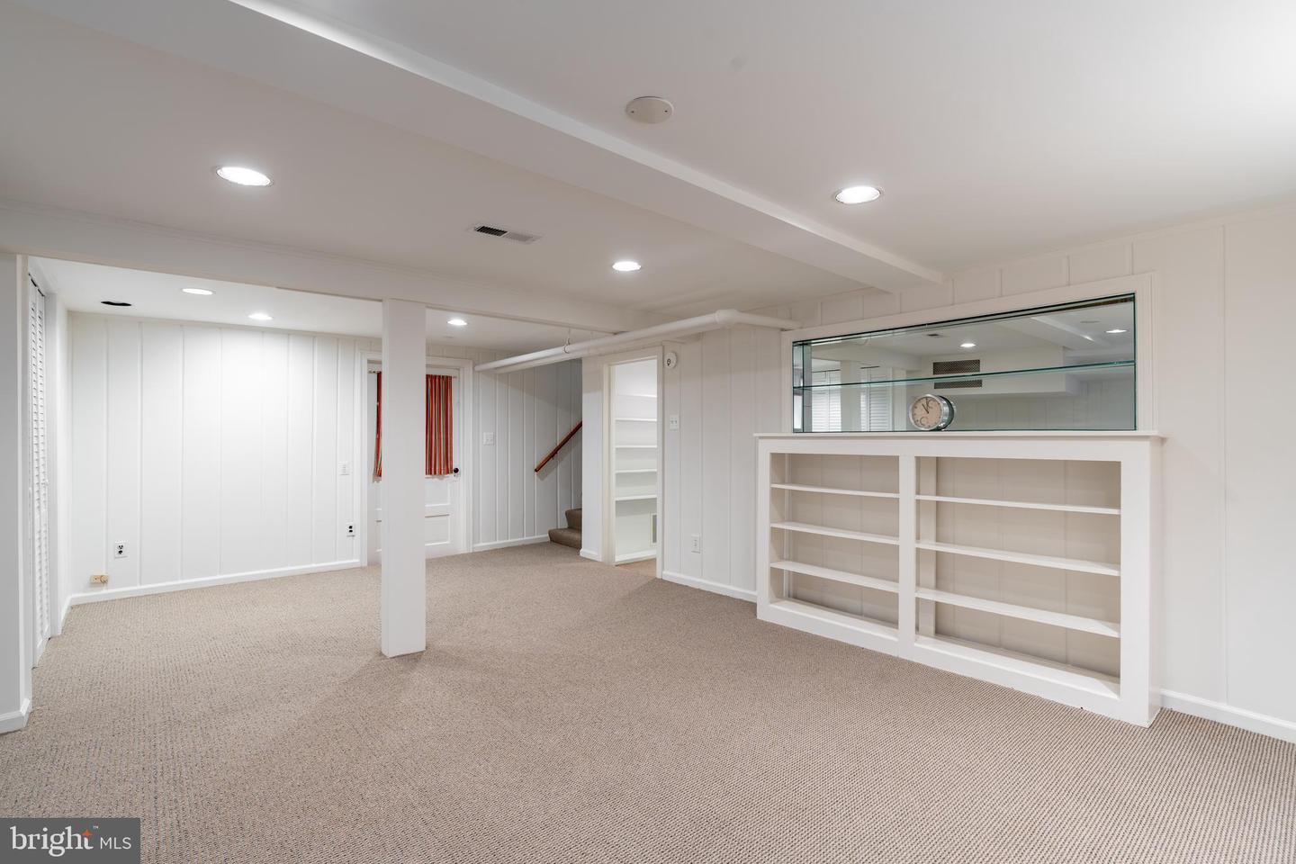 5045 RENO RD NW, WASHINGTON, District Of Columbia 20008, 4 Bedrooms Bedrooms, ,3 BathroomsBathrooms,Residential,For sale,5045 RENO RD NW,DCDC2203894 MLS # DCDC2203894