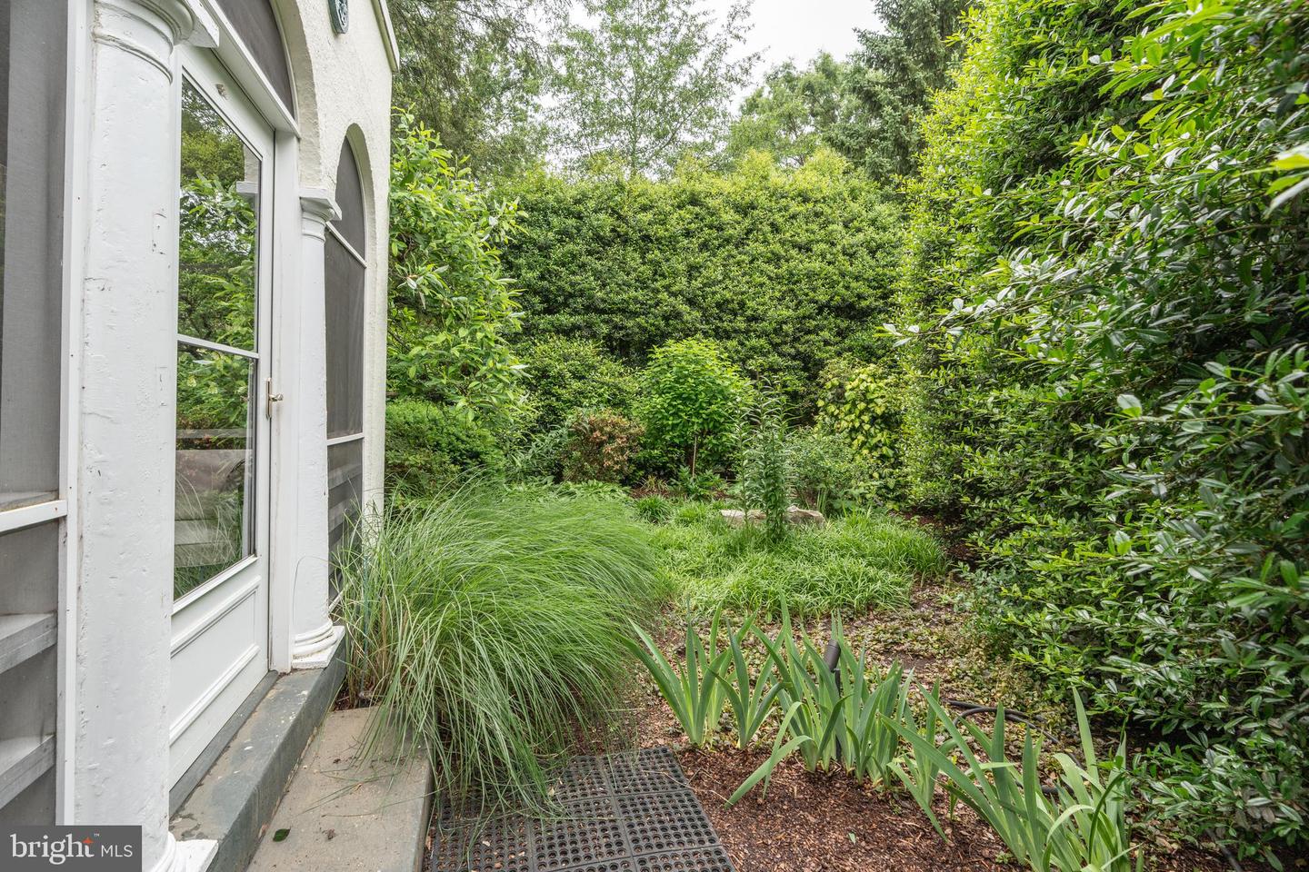 5045 RENO RD NW, WASHINGTON, District Of Columbia 20008, 4 Bedrooms Bedrooms, ,3 BathroomsBathrooms,Residential,For sale,5045 RENO RD NW,DCDC2203894 MLS # DCDC2203894