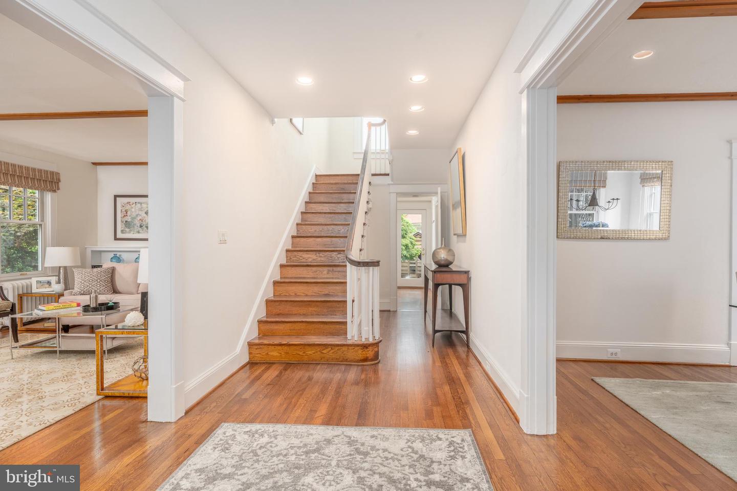5045 RENO RD NW, WASHINGTON, District Of Columbia 20008, 4 Bedrooms Bedrooms, ,3 BathroomsBathrooms,Residential,For sale,5045 RENO RD NW,DCDC2203894 MLS # DCDC2203894