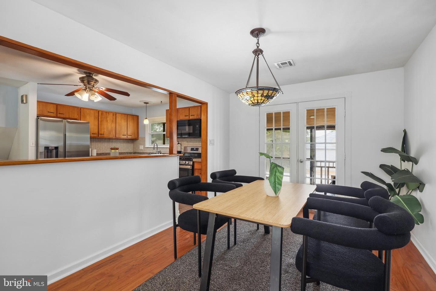 702 WILLIAMSBURG RD, STERLING, Virginia 20164, 3 Bedrooms Bedrooms, ,2 BathroomsBathrooms,Residential,For sale,702 WILLIAMSBURG RD,VALO2098614 MLS # VALO2098614