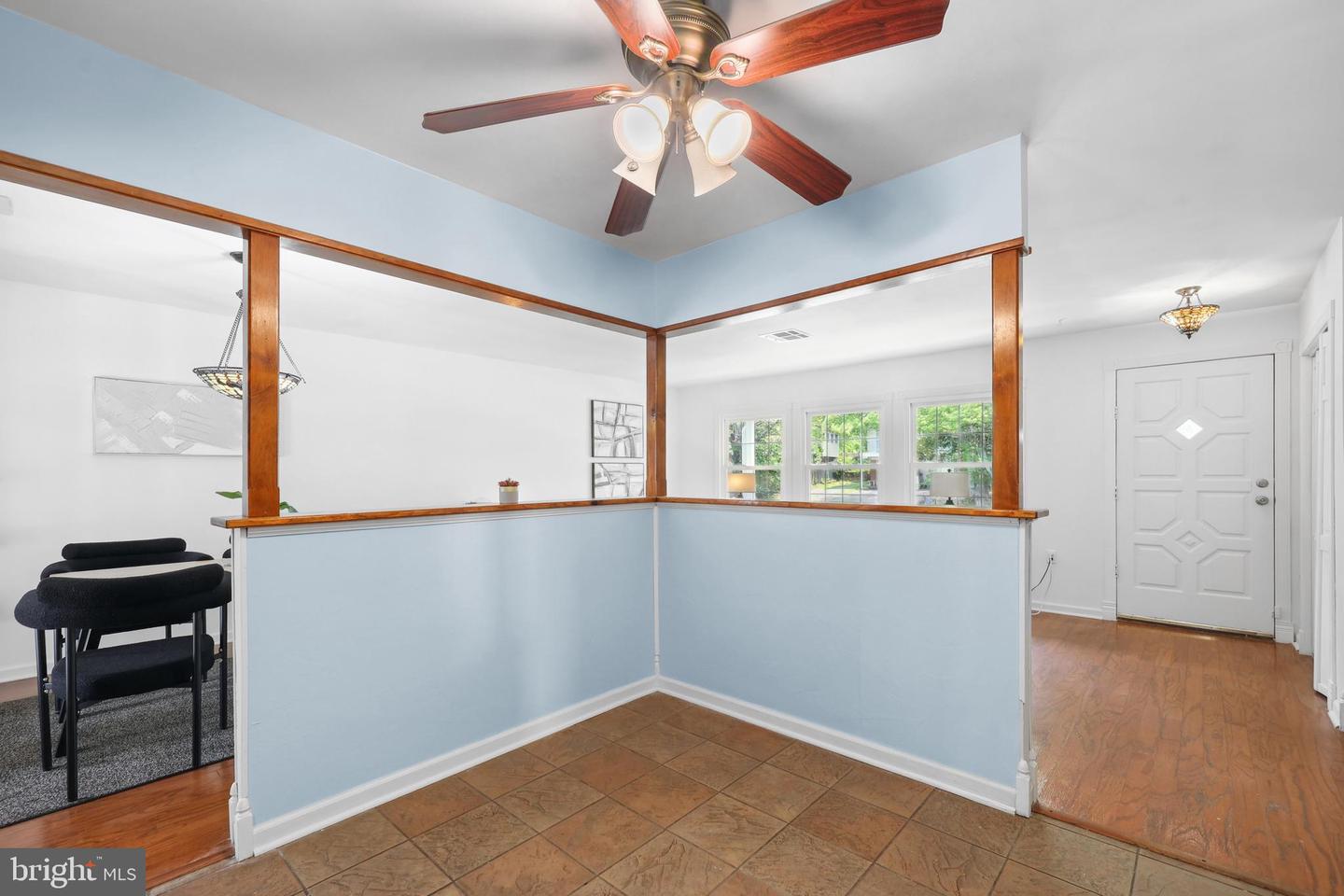 702 WILLIAMSBURG RD, STERLING, Virginia 20164, 3 Bedrooms Bedrooms, ,2 BathroomsBathrooms,Residential,For sale,702 WILLIAMSBURG RD,VALO2098614 MLS # VALO2098614
