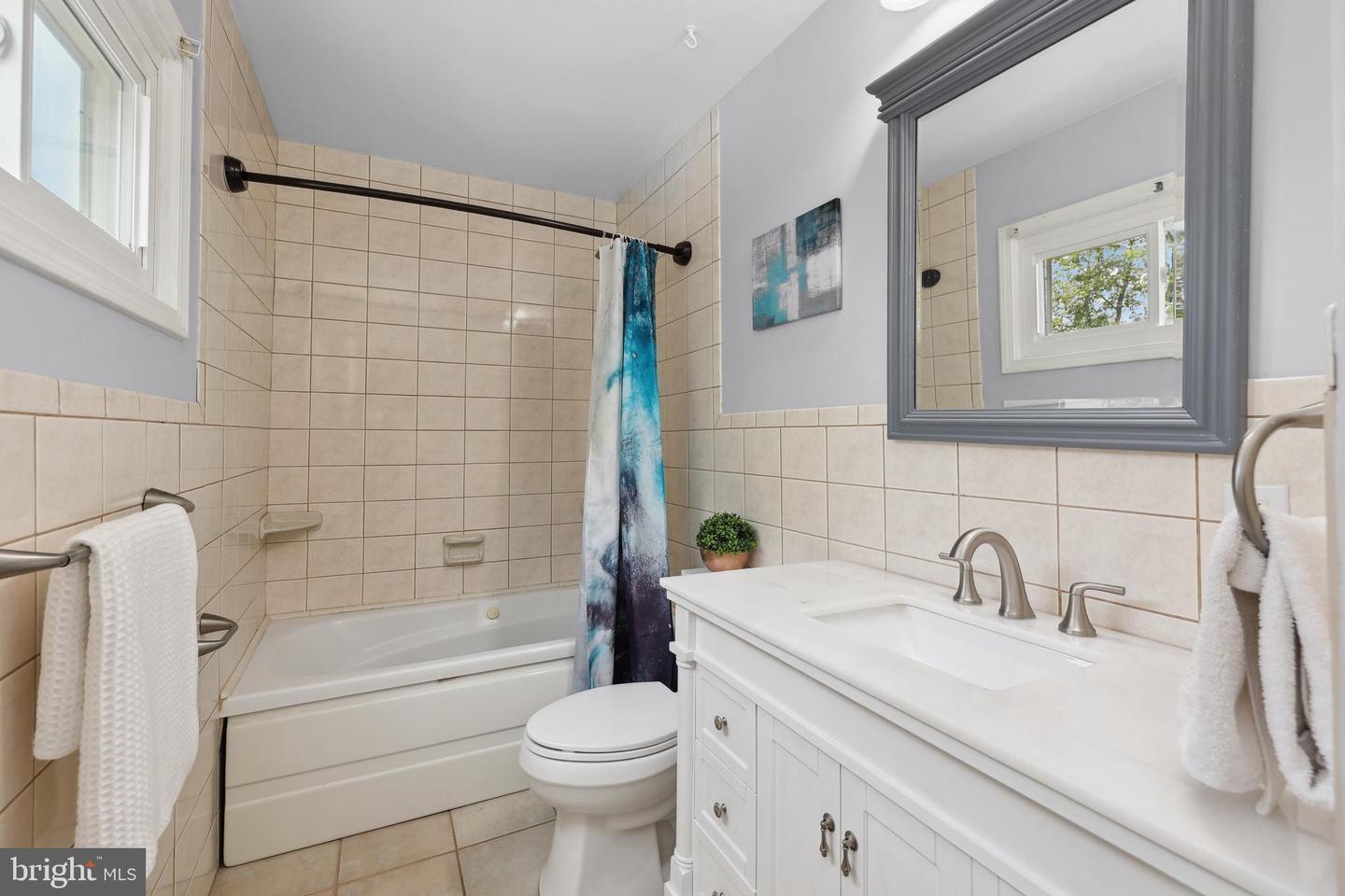 702 WILLIAMSBURG RD, STERLING, Virginia 20164, 3 Bedrooms Bedrooms, ,2 BathroomsBathrooms,Residential,For sale,702 WILLIAMSBURG RD,VALO2098614 MLS # VALO2098614