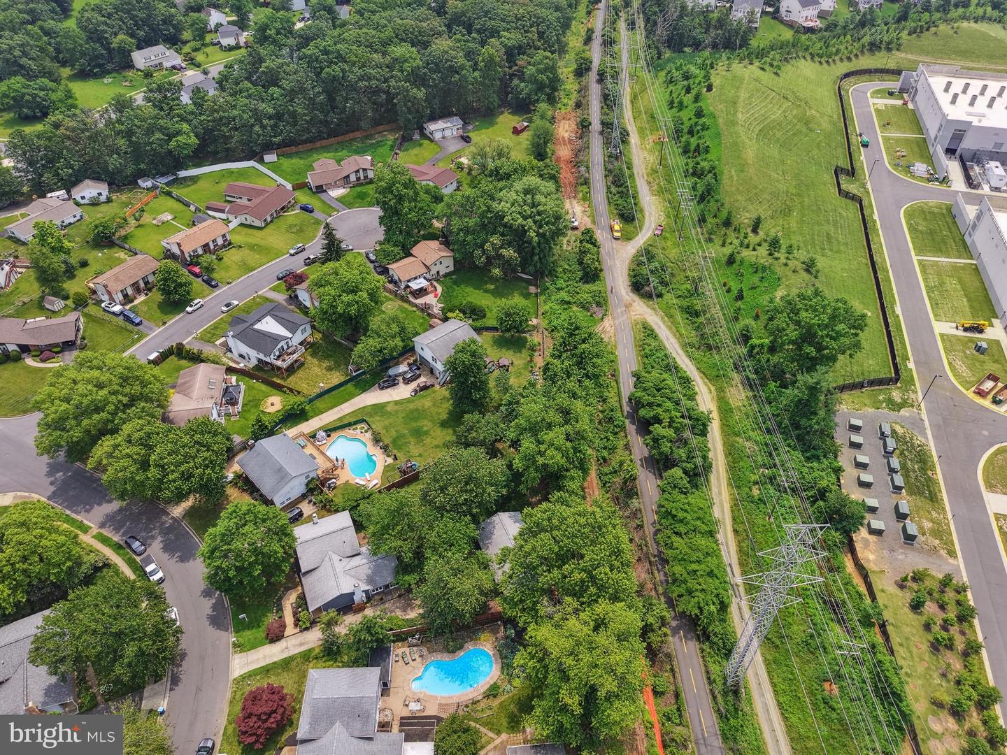 702 WILLIAMSBURG RD, STERLING, Virginia 20164, 3 Bedrooms Bedrooms, ,2 BathroomsBathrooms,Residential,For sale,702 WILLIAMSBURG RD,VALO2098614 MLS # VALO2098614