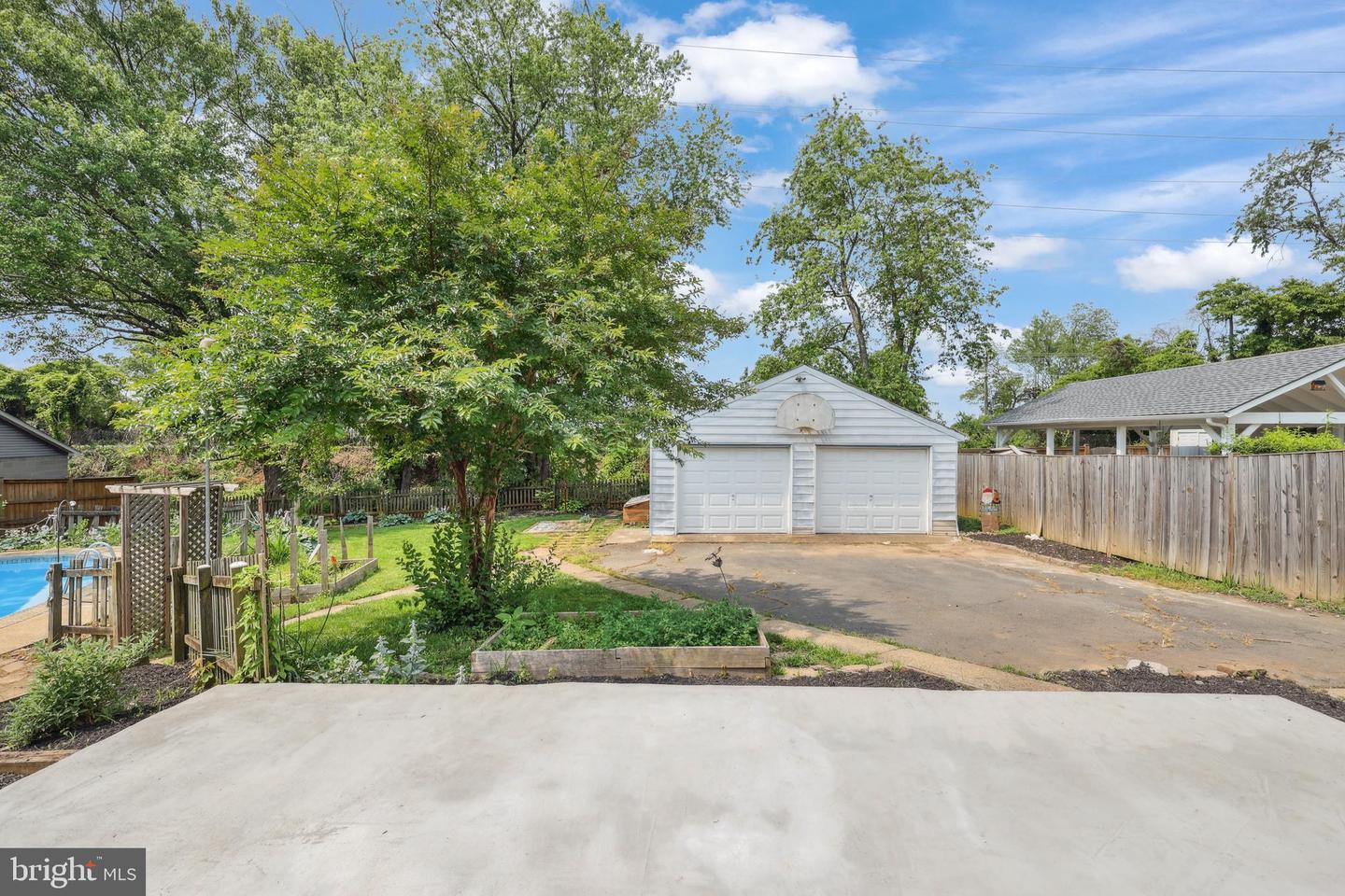 702 WILLIAMSBURG RD, STERLING, Virginia 20164, 3 Bedrooms Bedrooms, ,2 BathroomsBathrooms,Residential,For sale,702 WILLIAMSBURG RD,VALO2098614 MLS # VALO2098614
