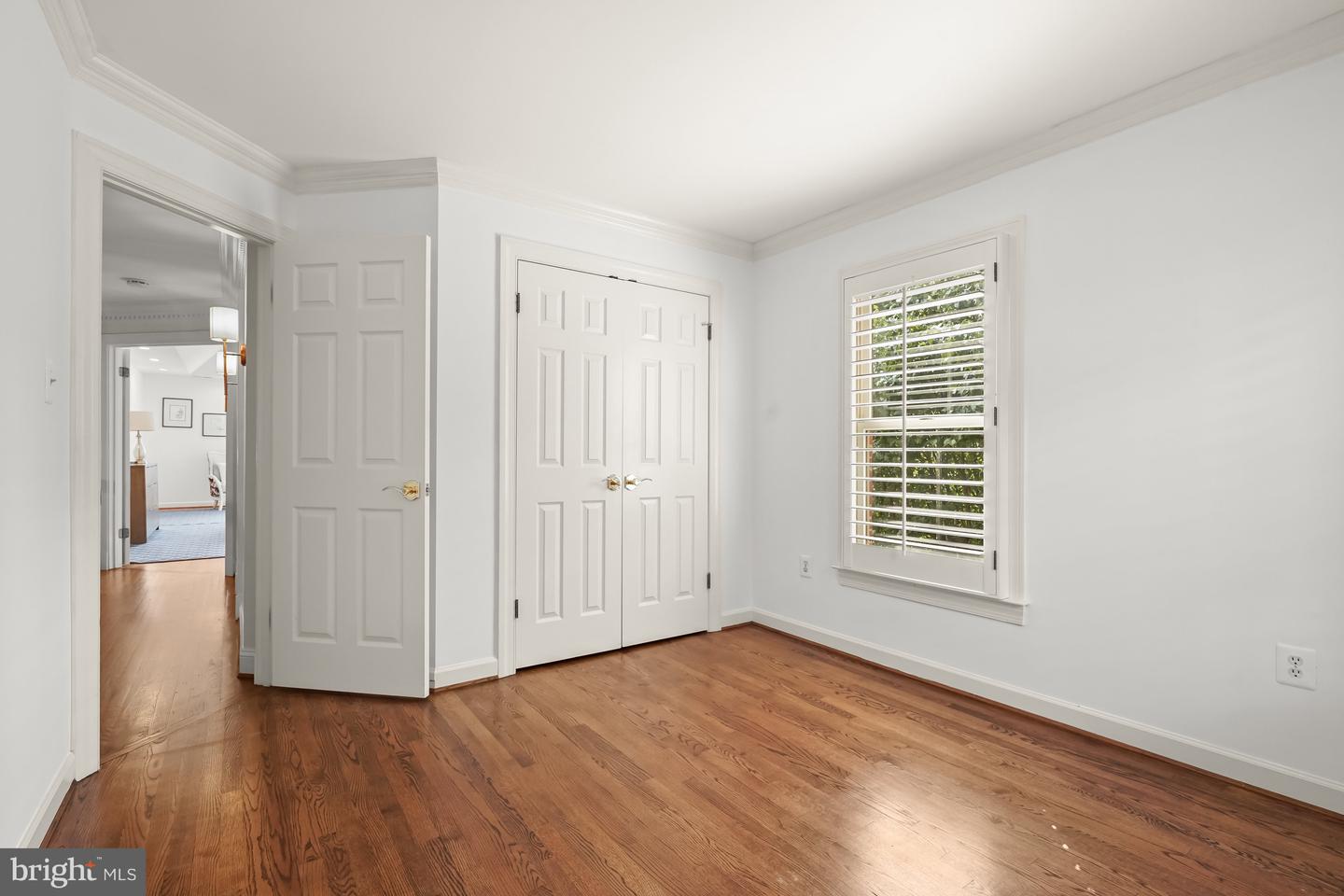 6638 HAMPTON VIEW PL, MCLEAN, Virginia 22101, 3 Bedrooms Bedrooms, ,3 BathroomsBathrooms,Residential,For sale,6638 HAMPTON VIEW PL,VAFX2245054 MLS # VAFX2245054