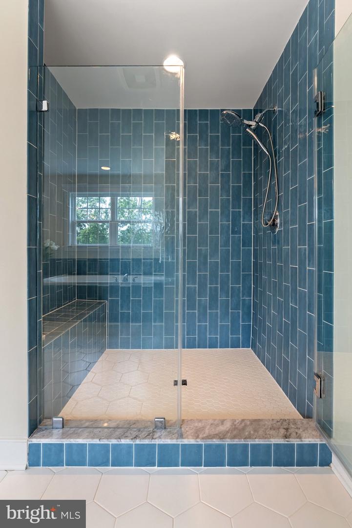 150 JEWEL BOX DR, STEPHENSON, Virginia 22656, 4 Bedrooms Bedrooms, ,3 BathroomsBathrooms,Residential,For sale,150 JEWEL BOX DR,VAFV2034624 MLS # VAFV2034624