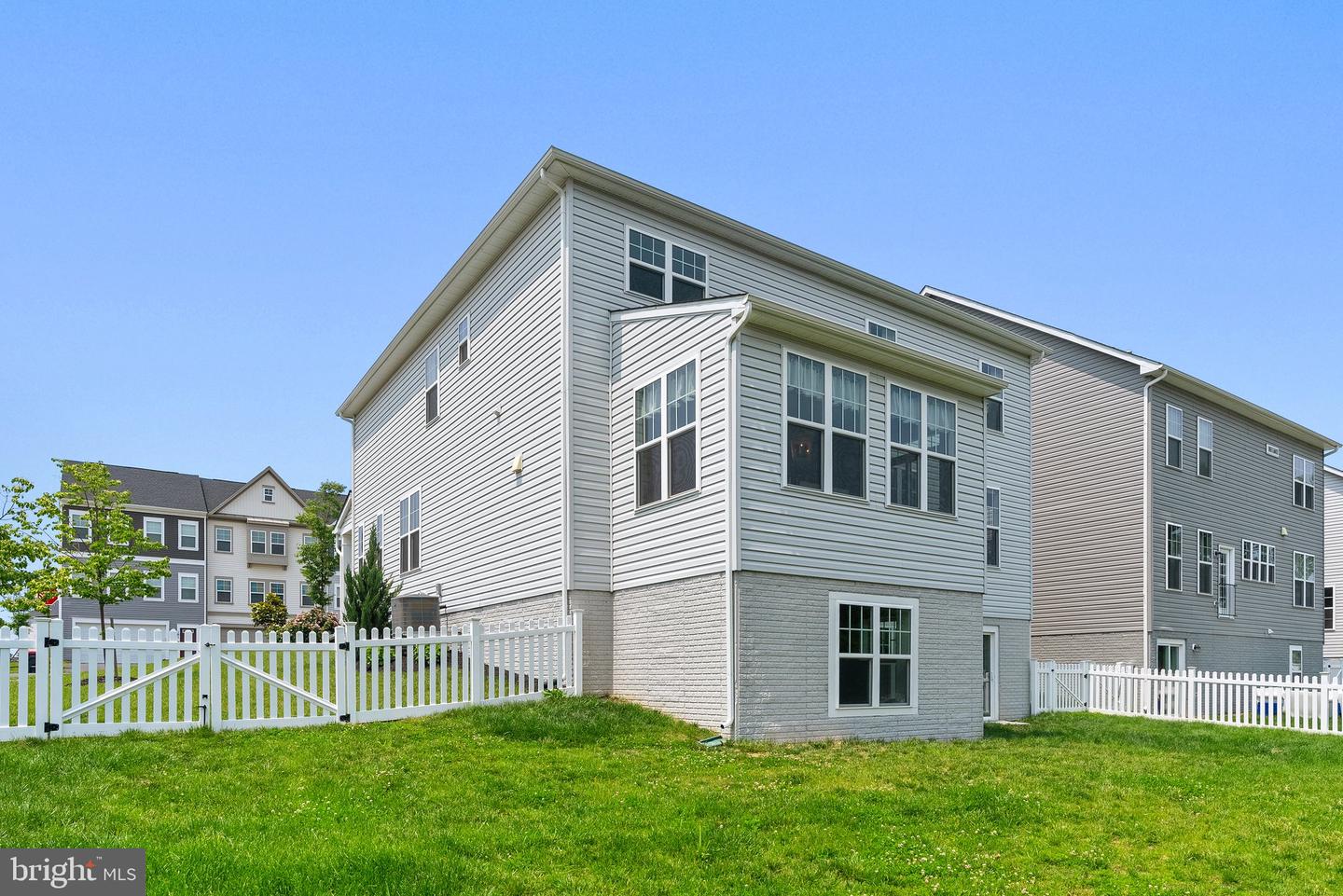 150 JEWEL BOX DR, STEPHENSON, Virginia 22656, 4 Bedrooms Bedrooms, ,3 BathroomsBathrooms,Residential,For sale,150 JEWEL BOX DR,VAFV2034624 MLS # VAFV2034624