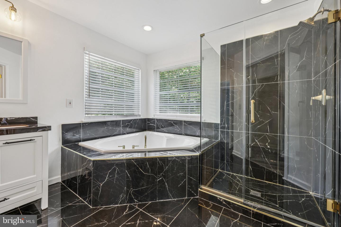 3108 TULIP TREE PL, DUMFRIES, Virginia 22026, 5 Bedrooms Bedrooms, ,3 BathroomsBathrooms,Residential,For sale,3108 TULIP TREE PL,VAPW2096146 MLS # VAPW2096146