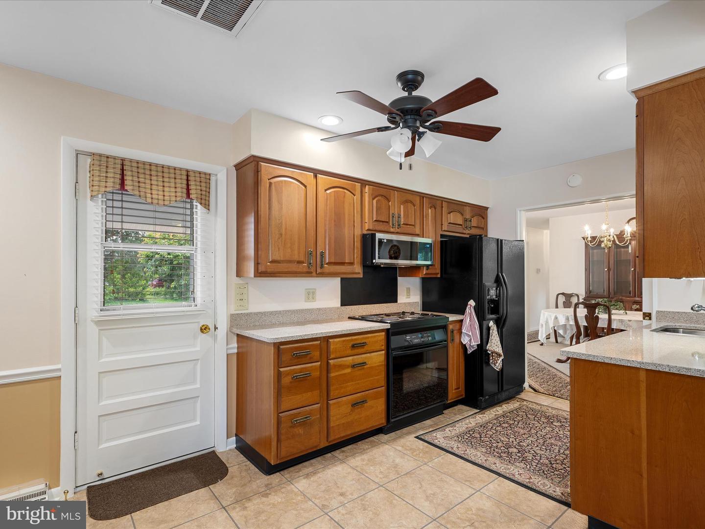 320 RUSSELLCROFT RD, WINCHESTER, Virginia 22601, 3 Bedrooms Bedrooms, ,2 BathroomsBathrooms,Residential,For sale,320 RUSSELLCROFT RD,VAWI2007898 MLS # VAWI2007898