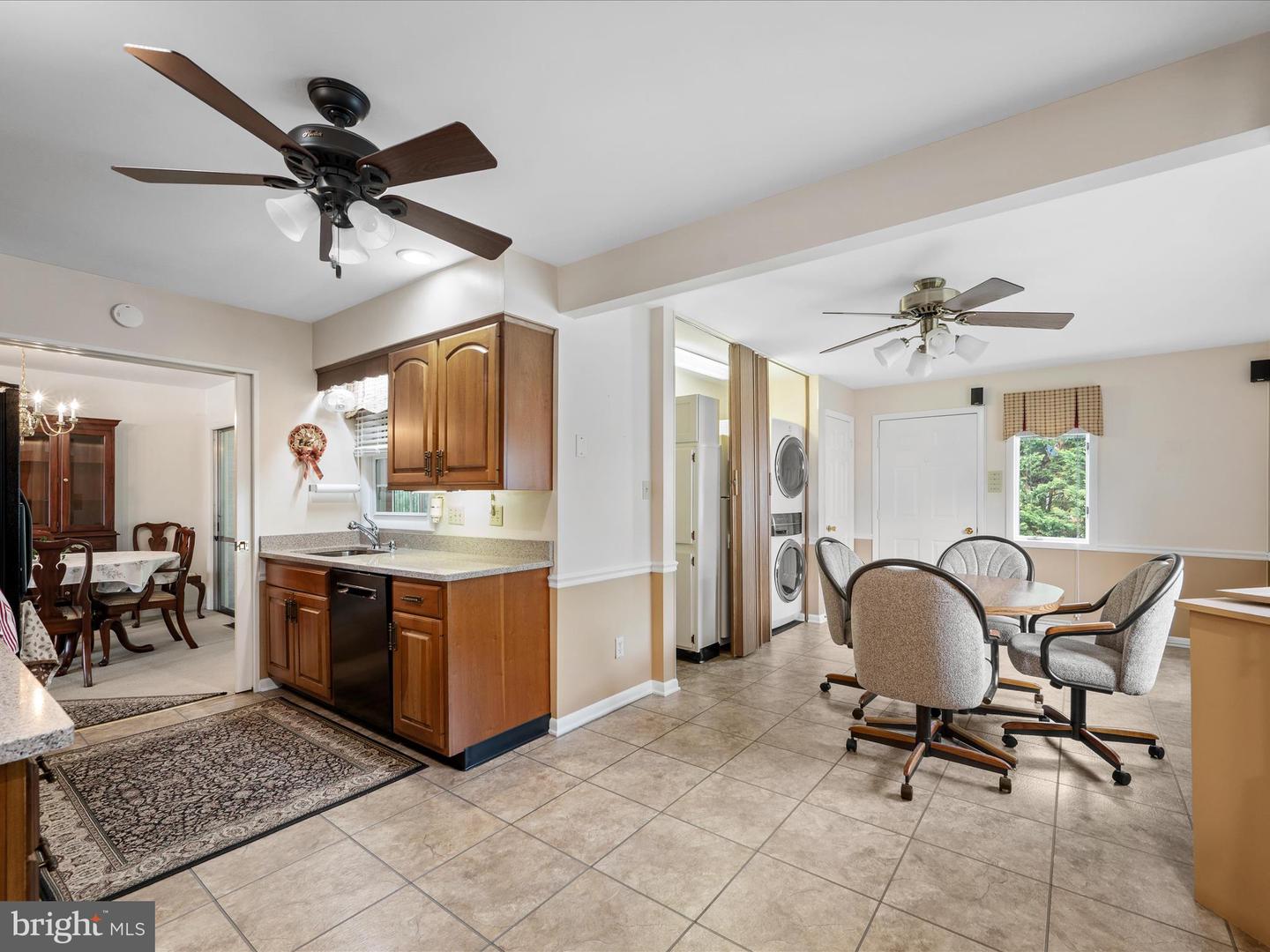 320 RUSSELLCROFT RD, WINCHESTER, Virginia 22601, 3 Bedrooms Bedrooms, ,2 BathroomsBathrooms,Residential,For sale,320 RUSSELLCROFT RD,VAWI2007898 MLS # VAWI2007898