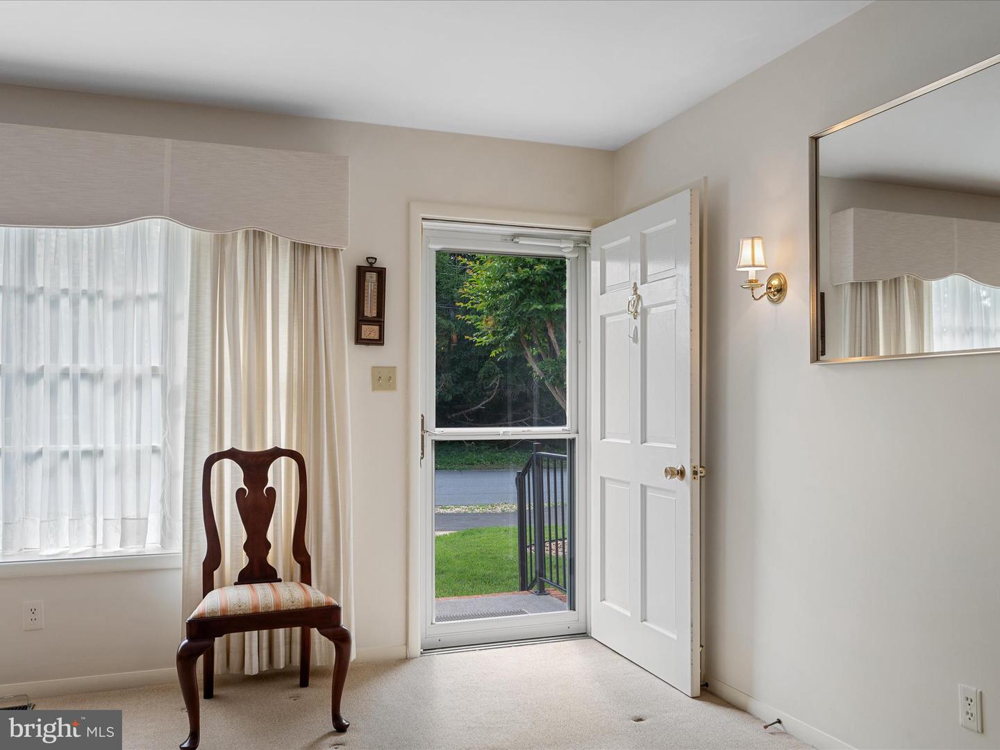 320 RUSSELLCROFT RD, WINCHESTER, Virginia 22601, 3 Bedrooms Bedrooms, ,2 BathroomsBathrooms,Residential,For sale,320 RUSSELLCROFT RD,VAWI2007898 MLS # VAWI2007898