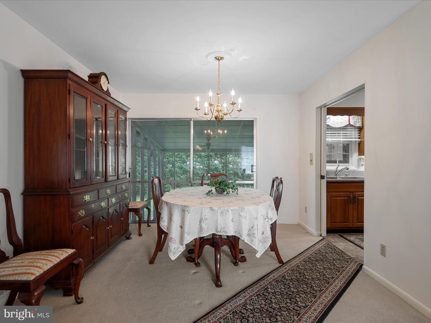 320 RUSSELLCROFT RD, WINCHESTER, Virginia 22601, 3 Bedrooms Bedrooms, ,2 BathroomsBathrooms,Residential,For sale,320 RUSSELLCROFT RD,VAWI2007898 MLS # VAWI2007898