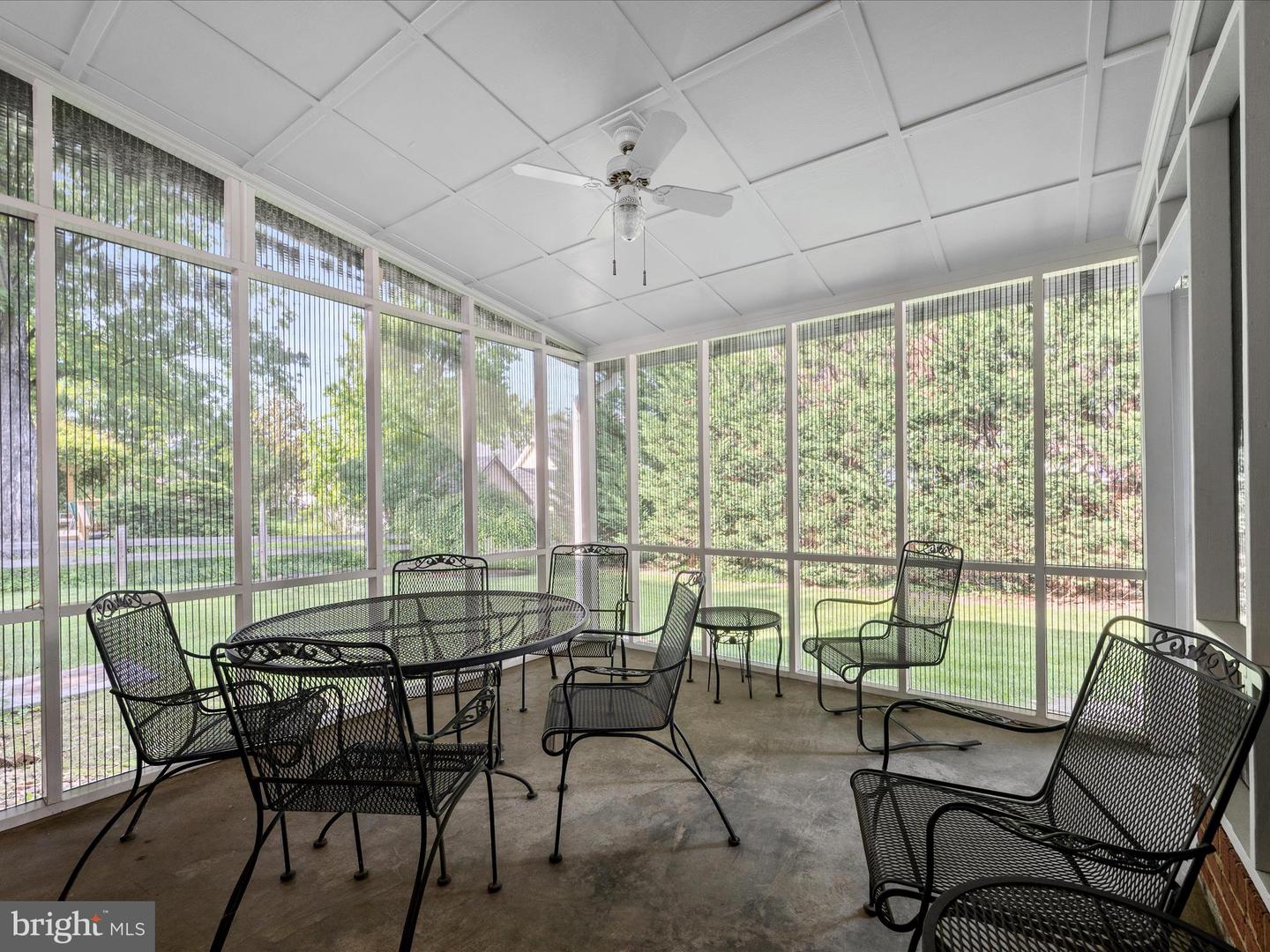 320 RUSSELLCROFT RD, WINCHESTER, Virginia 22601, 3 Bedrooms Bedrooms, ,2 BathroomsBathrooms,Residential,For sale,320 RUSSELLCROFT RD,VAWI2007898 MLS # VAWI2007898