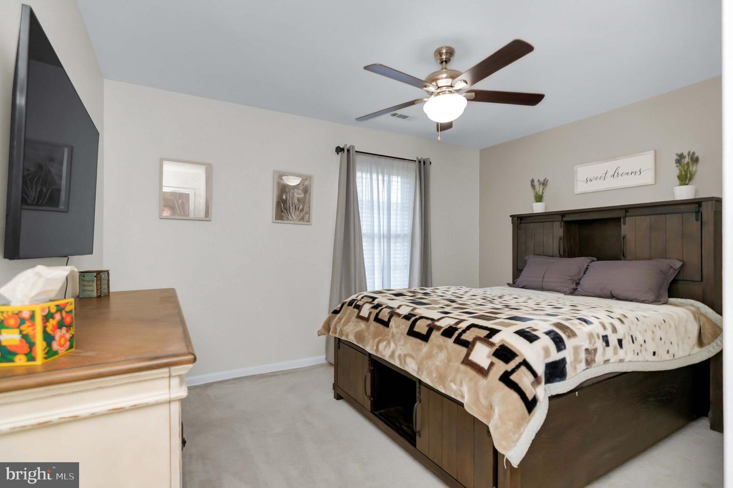 24 WOODS EDGE CT, STAFFORD, Virginia 22554, 4 Bedrooms Bedrooms, ,3 BathroomsBathrooms,Residential,For sale,24 WOODS EDGE CT,VAST2039476 MLS # VAST2039476