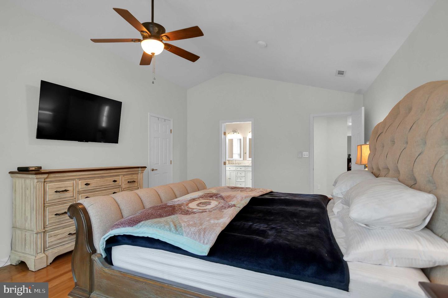 24 WOODS EDGE CT, STAFFORD, Virginia 22554, 4 Bedrooms Bedrooms, ,3 BathroomsBathrooms,Residential,For sale,24 WOODS EDGE CT,VAST2039476 MLS # VAST2039476