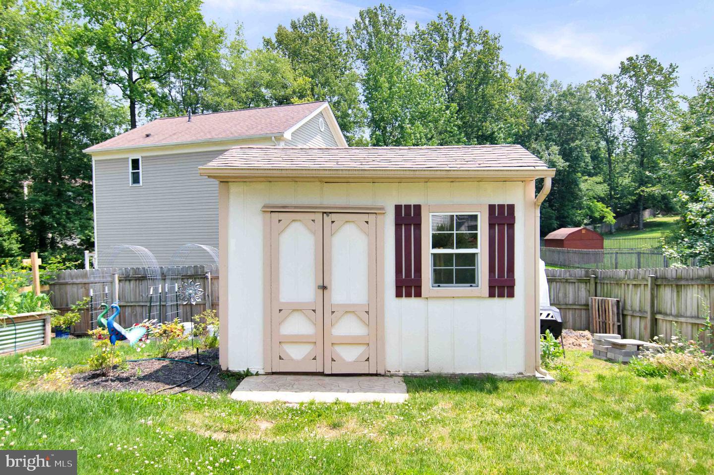 24 WOODS EDGE CT, STAFFORD, Virginia 22554, 4 Bedrooms Bedrooms, ,3 BathroomsBathrooms,Residential,For sale,24 WOODS EDGE CT,VAST2039476 MLS # VAST2039476