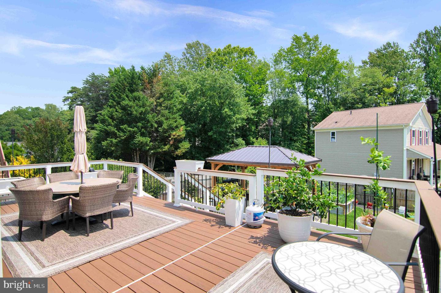 24 WOODS EDGE CT, STAFFORD, Virginia 22554, 4 Bedrooms Bedrooms, ,3 BathroomsBathrooms,Residential,For sale,24 WOODS EDGE CT,VAST2039476 MLS # VAST2039476
