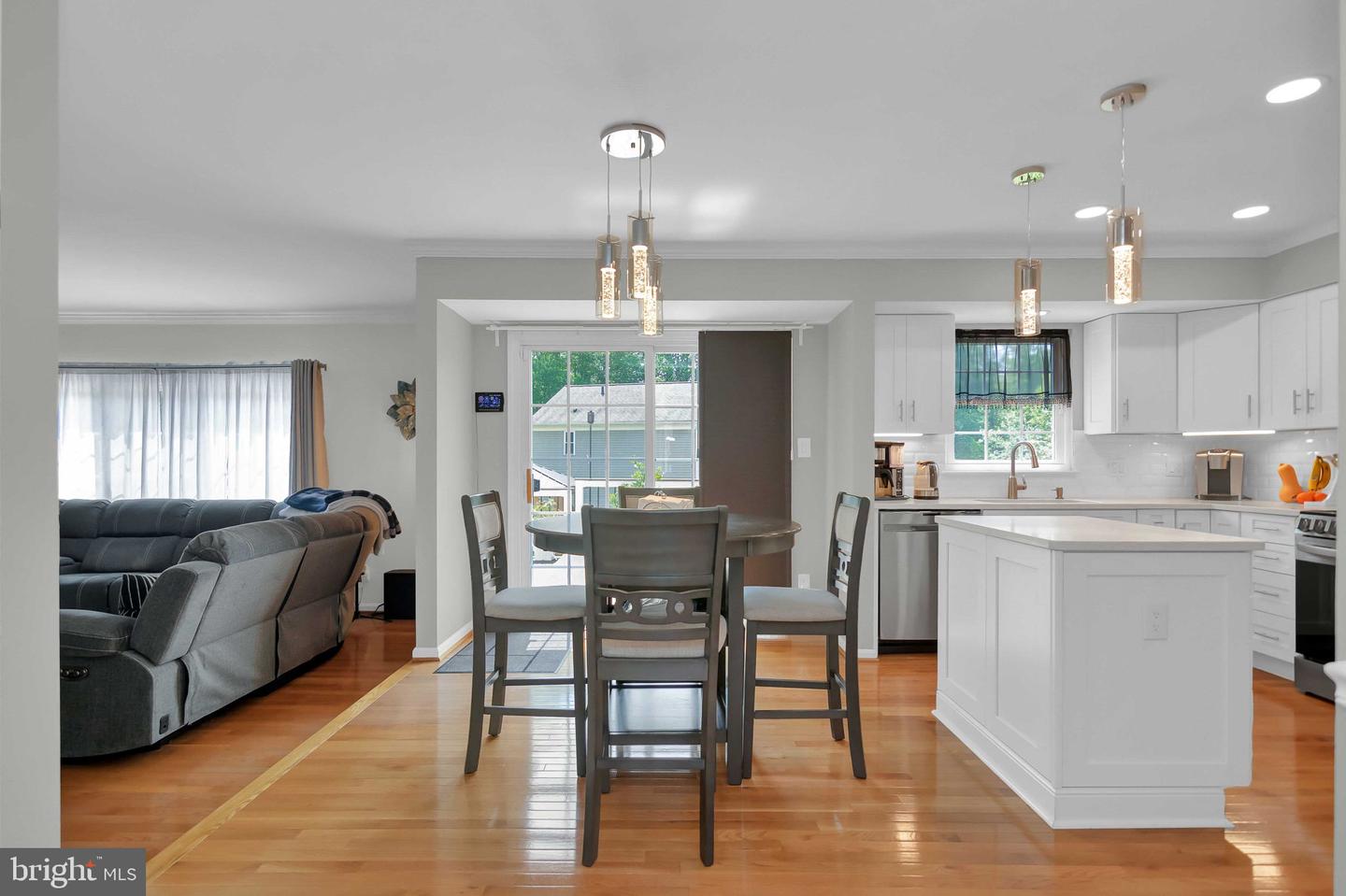 24 WOODS EDGE CT, STAFFORD, Virginia 22554, 4 Bedrooms Bedrooms, ,3 BathroomsBathrooms,Residential,For sale,24 WOODS EDGE CT,VAST2039476 MLS # VAST2039476