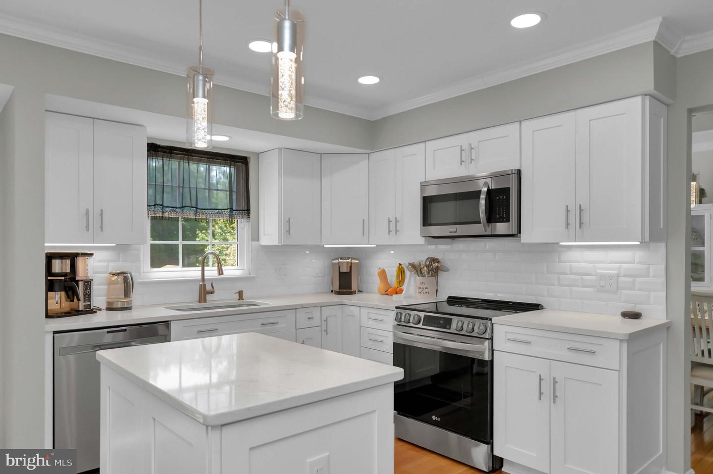 24 WOODS EDGE CT, STAFFORD, Virginia 22554, 4 Bedrooms Bedrooms, ,3 BathroomsBathrooms,Residential,For sale,24 WOODS EDGE CT,VAST2039476 MLS # VAST2039476