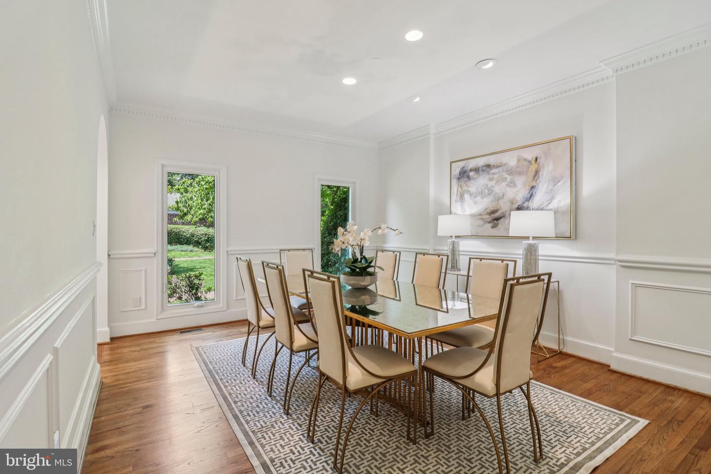 3233 ELLICOTT ST NW, WASHINGTON, District Of Columbia 20008, 5 Bedrooms Bedrooms, ,2 BathroomsBathrooms,Residential,For sale,3233 ELLICOTT ST NW,DCDC2204194 MLS # DCDC2204194