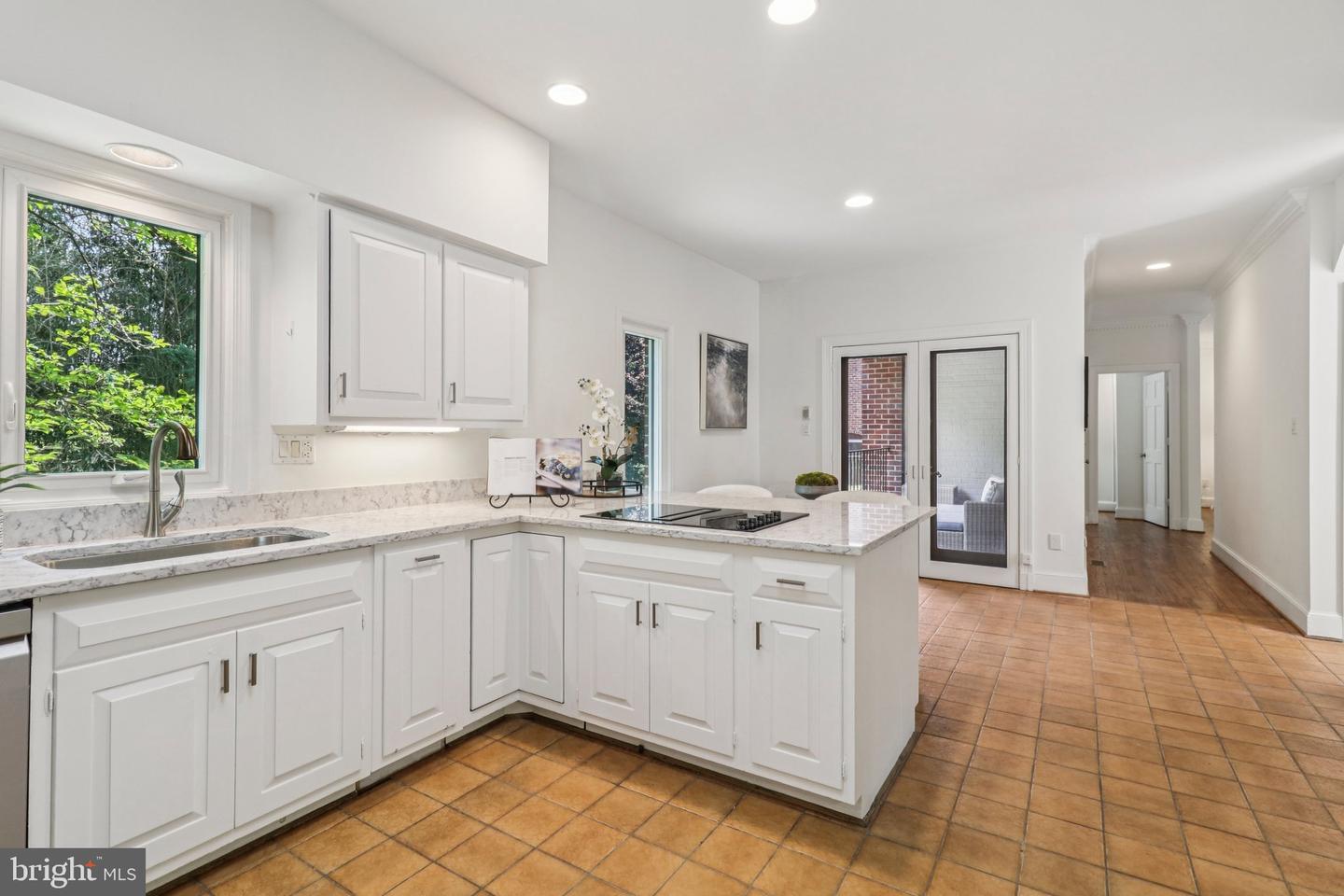 3233 ELLICOTT ST NW, WASHINGTON, District Of Columbia 20008, 5 Bedrooms Bedrooms, ,2 BathroomsBathrooms,Residential,For sale,3233 ELLICOTT ST NW,DCDC2204194 MLS # DCDC2204194